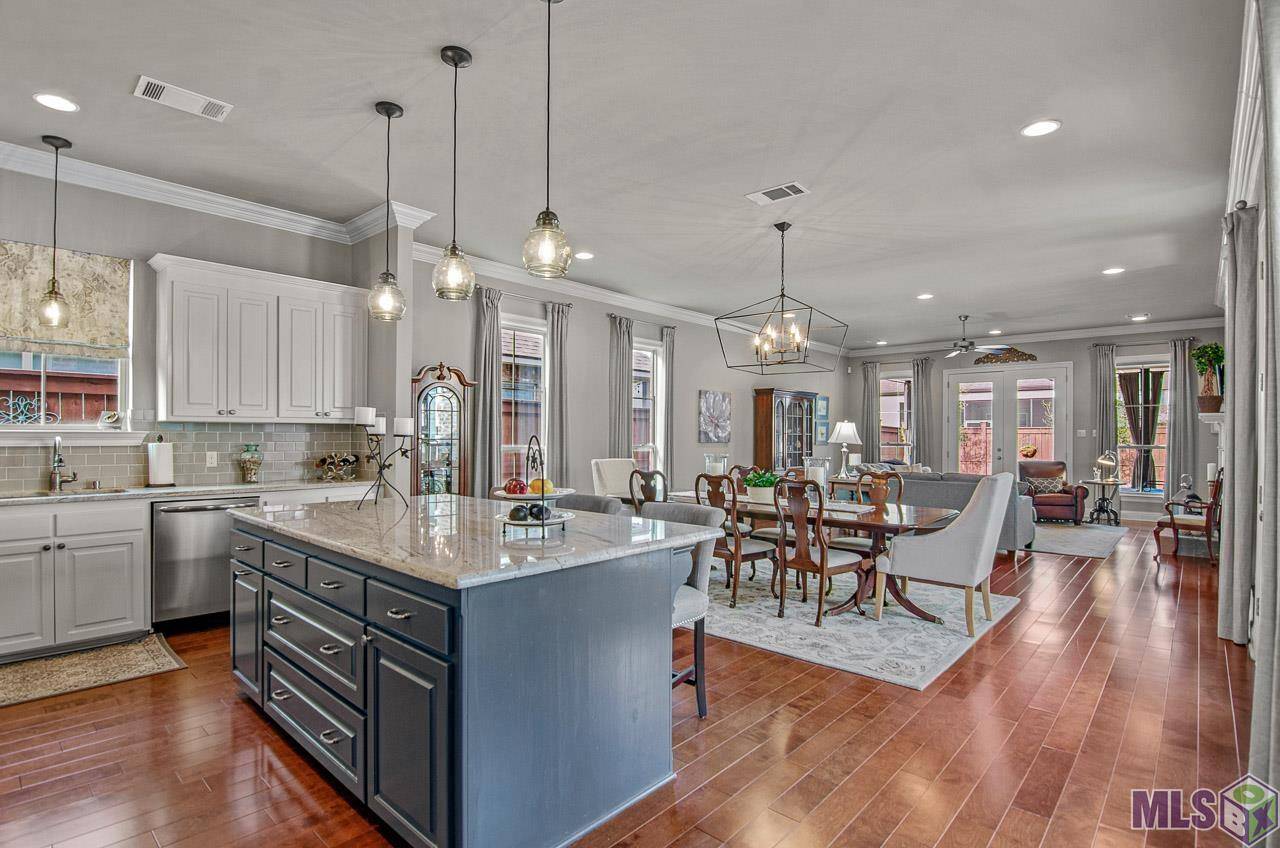 Saint George, LA 70816,3246 Pine Grove Dr