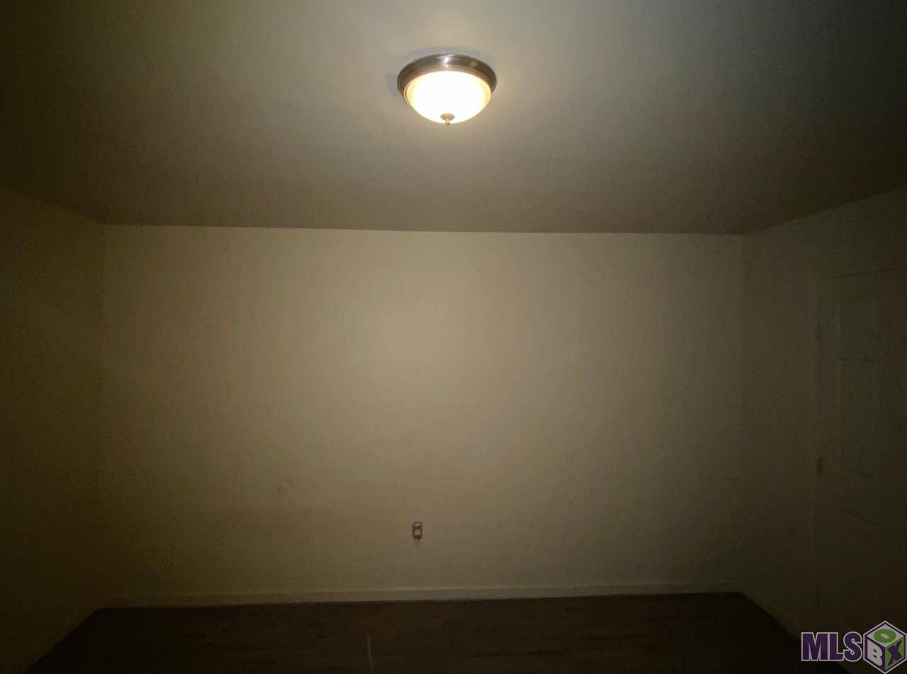 Baton Rouge, LA 70814,9135 Great Smokey Ave ##B
