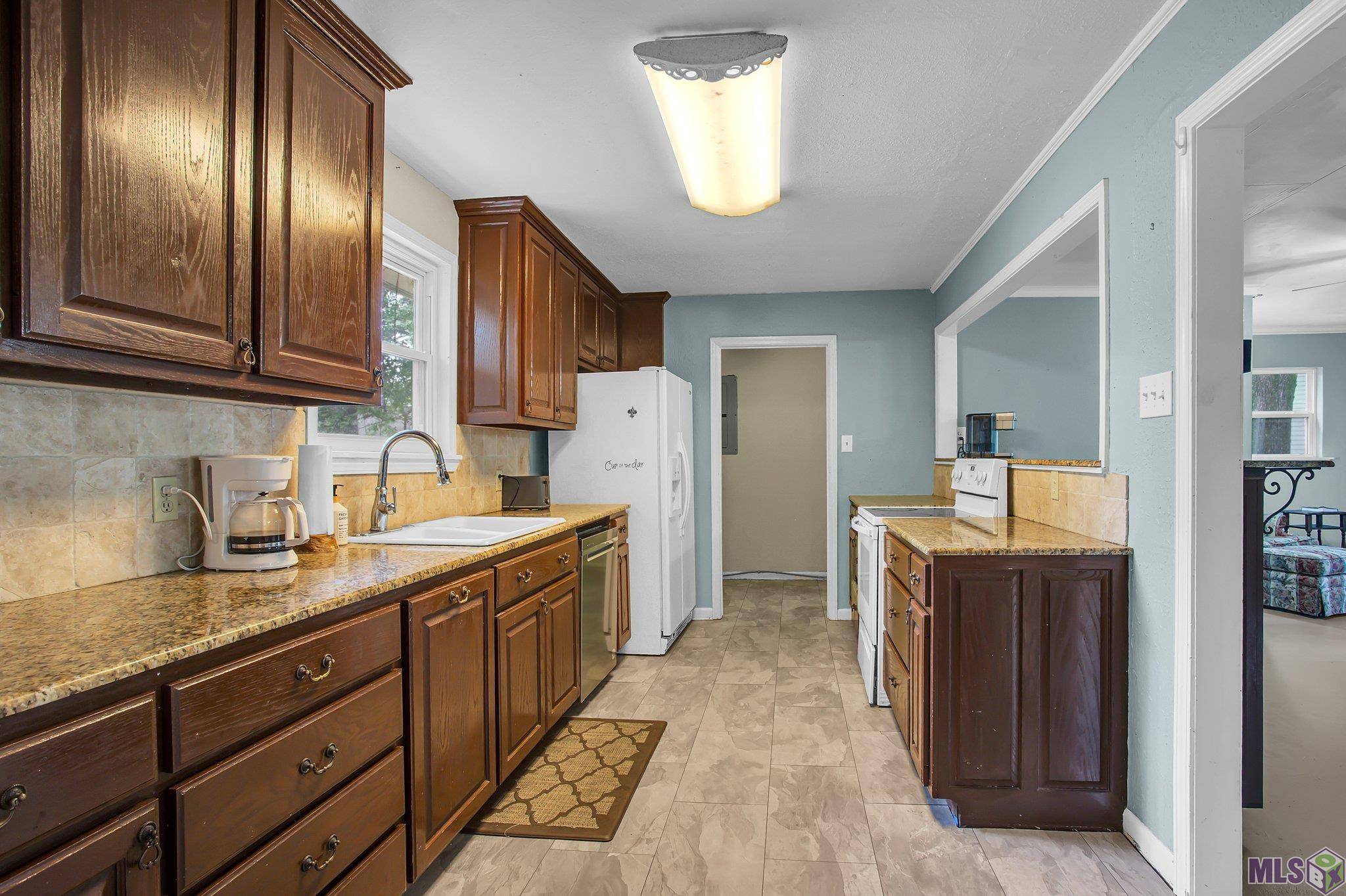 Baton Rouge, LA 70809,9492 Wesson St