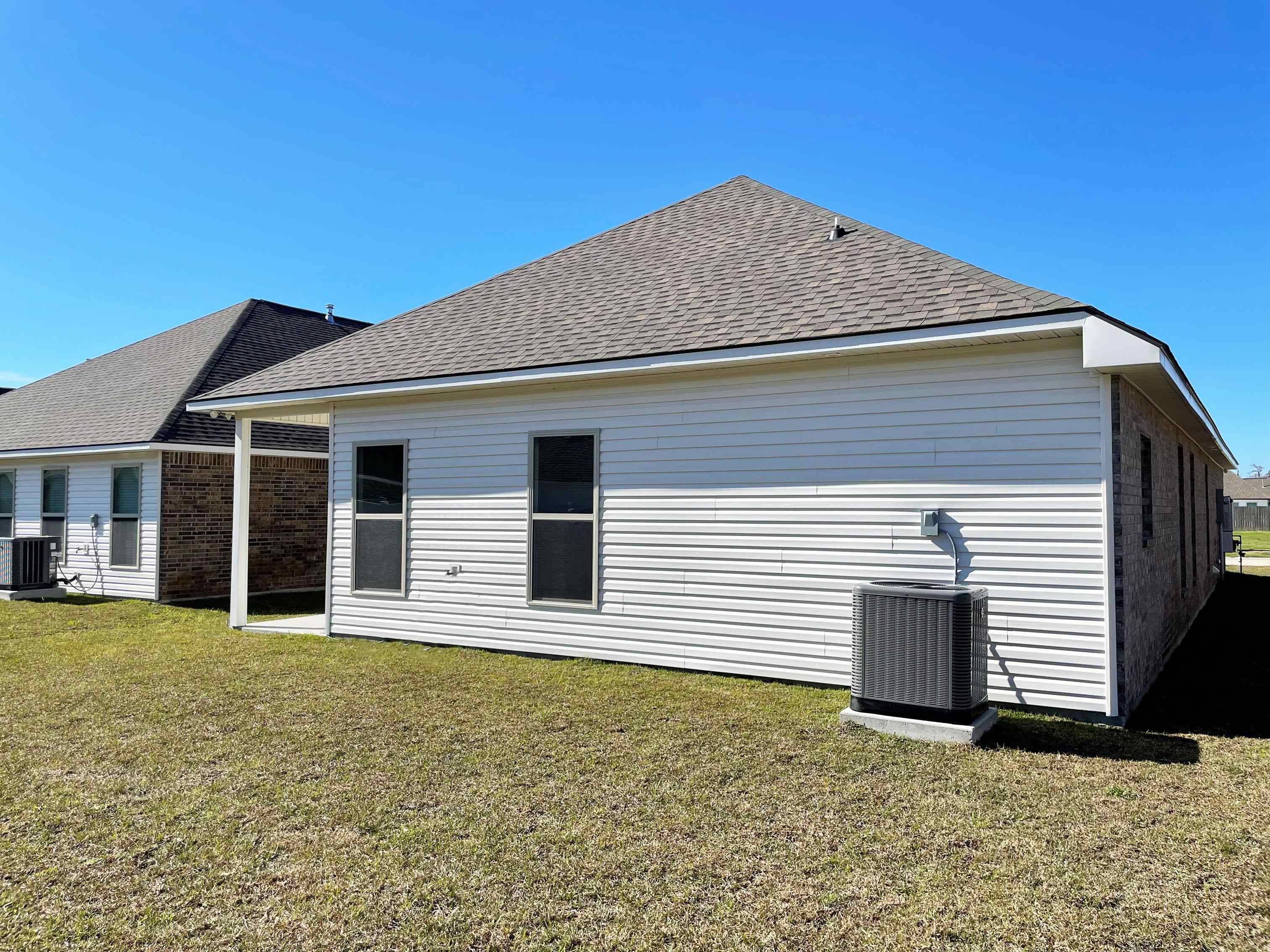Houma, LA 70364,254 Sophie Dr