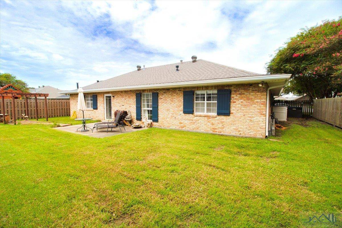 Houma, LA 70360,507 Vanessa Dr