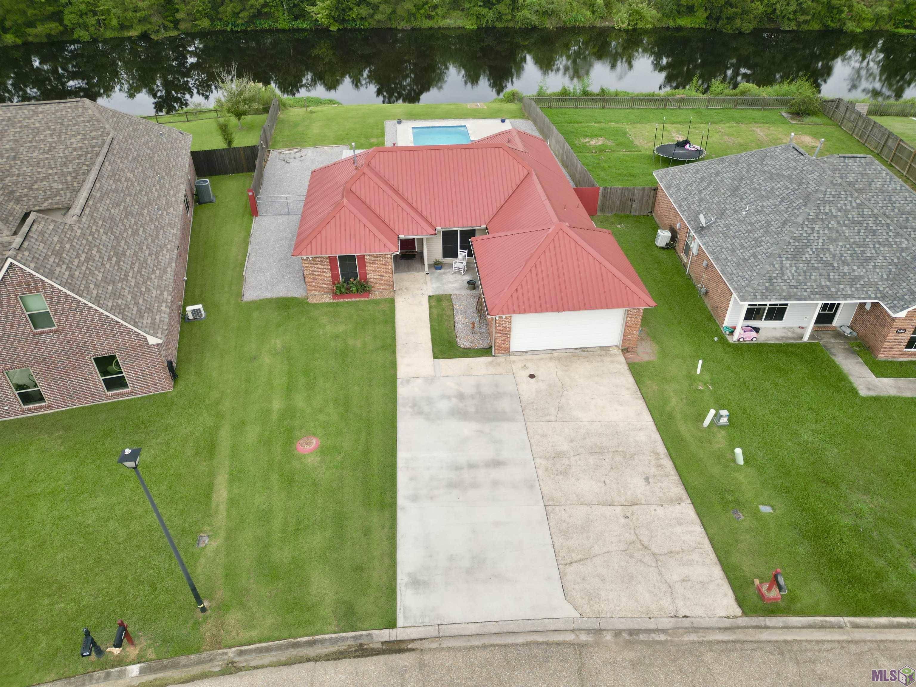 Denham Springs, LA 70726,26072 Big Ben Dr