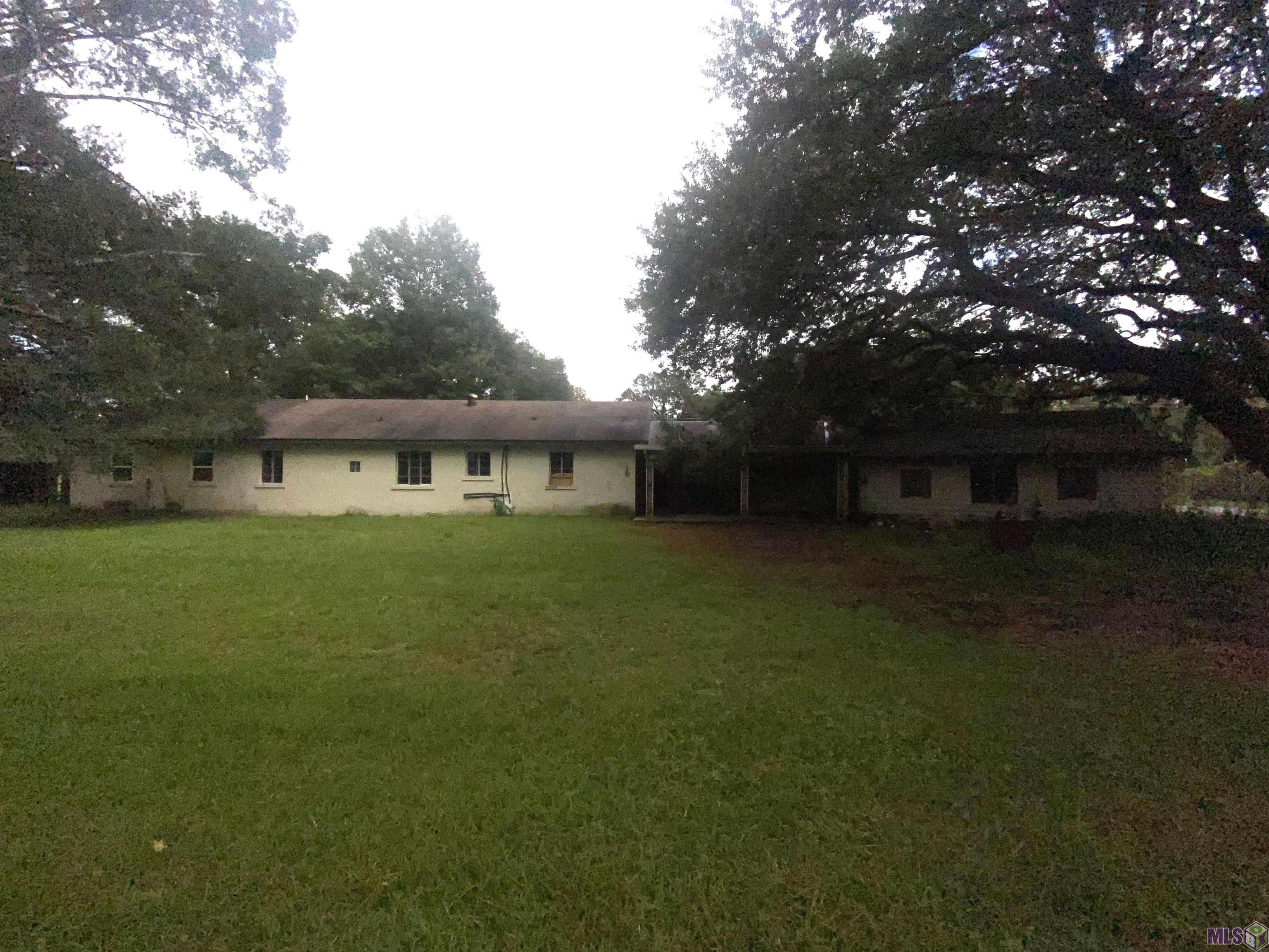 Baker, LA 70714,15085 Plank Rd