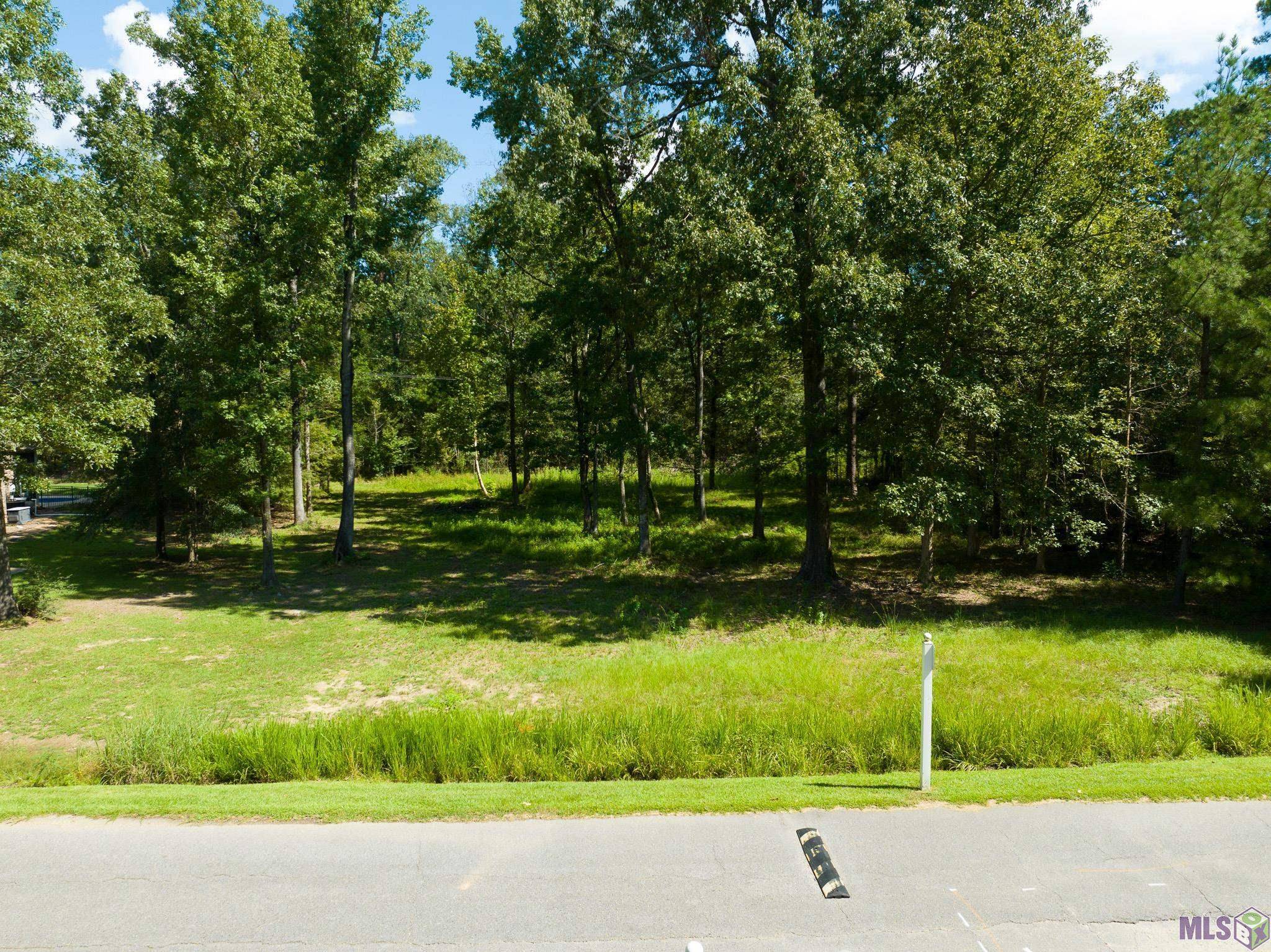 St Francisville, LA 70775,14039 Clubhouse Way