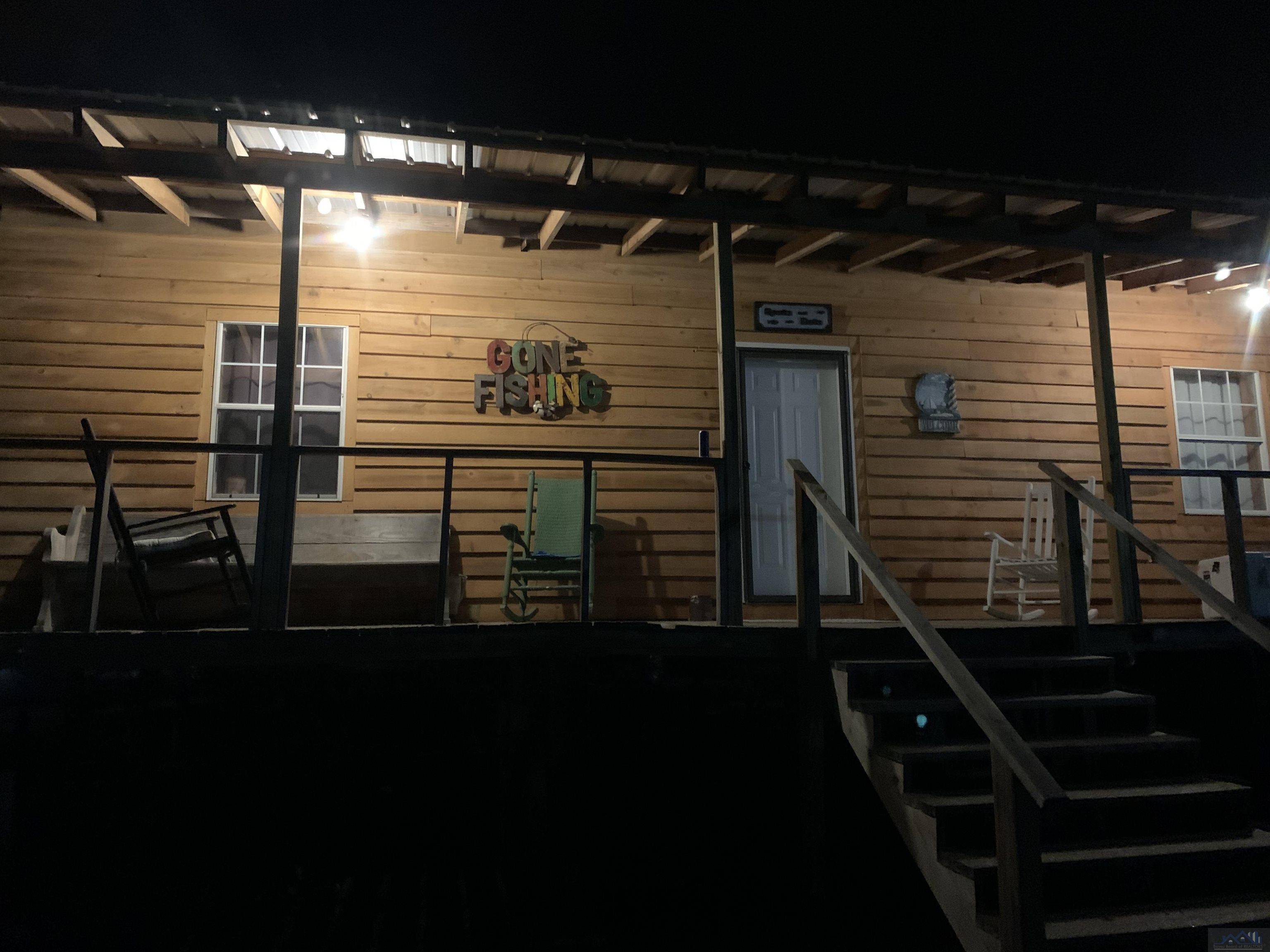 Golden Meadow, LA 70357,20780 B Hwy 1