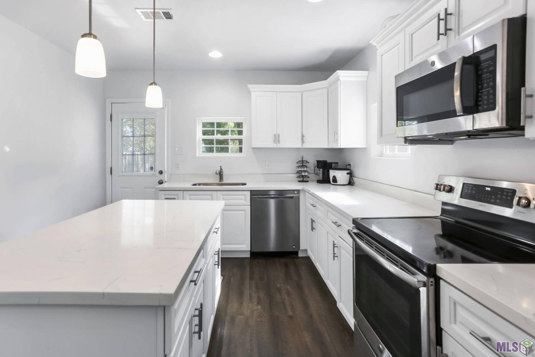 Denham Springs, LA 70726,237 Capitol St