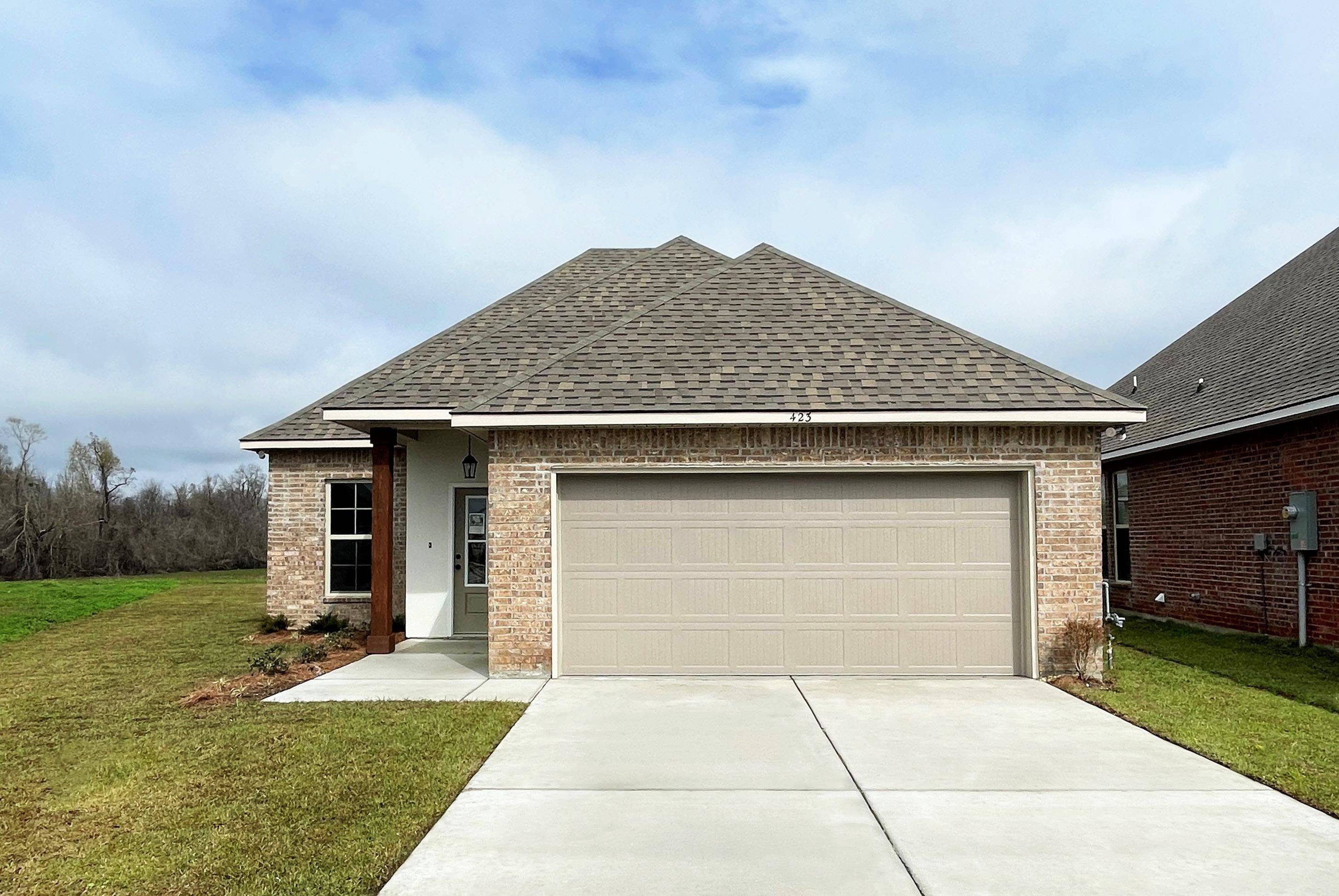 Houma, LA 70364,423 Rue Evangeline