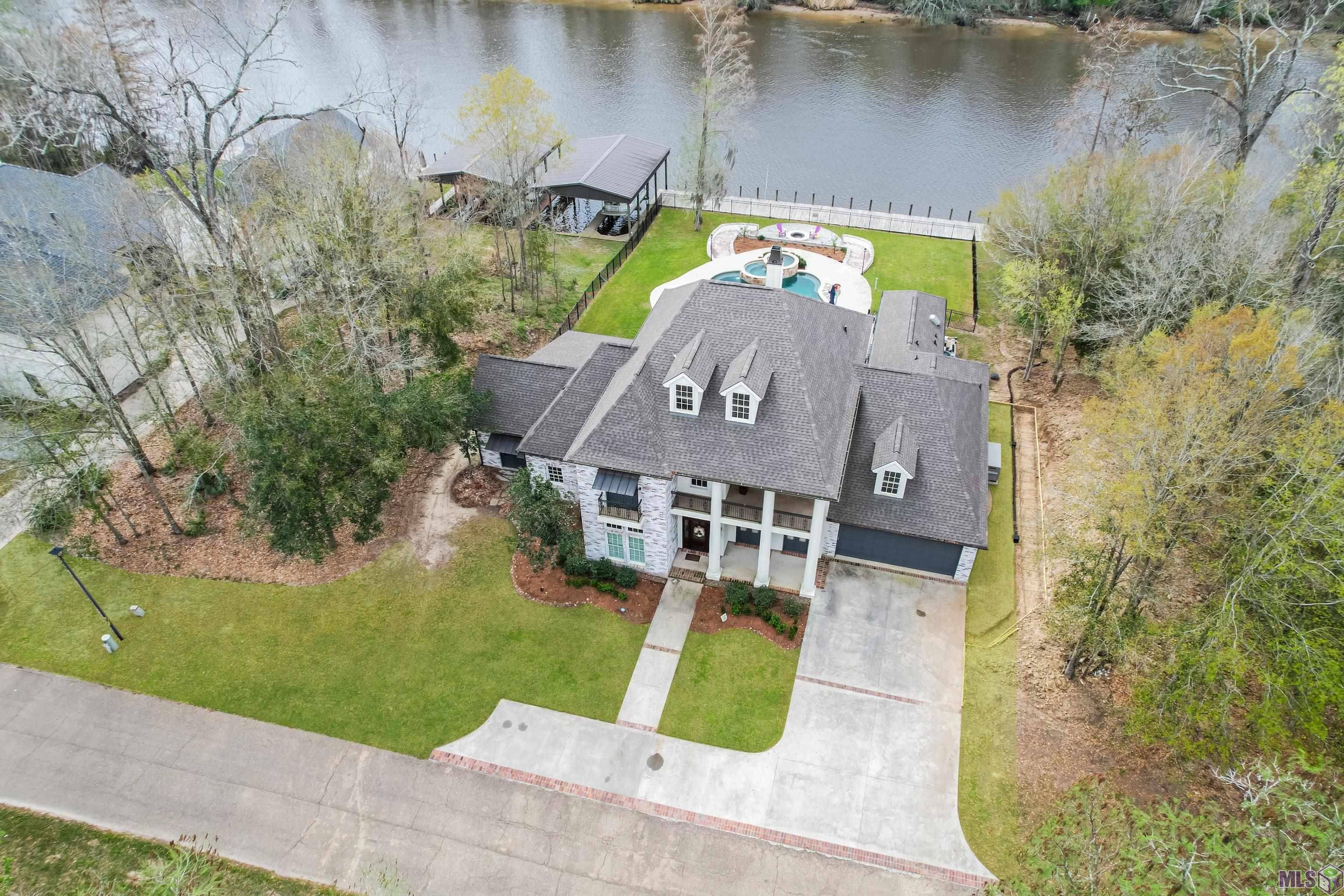 Maurepas, LA 70449,22127 Waterfront East Dr