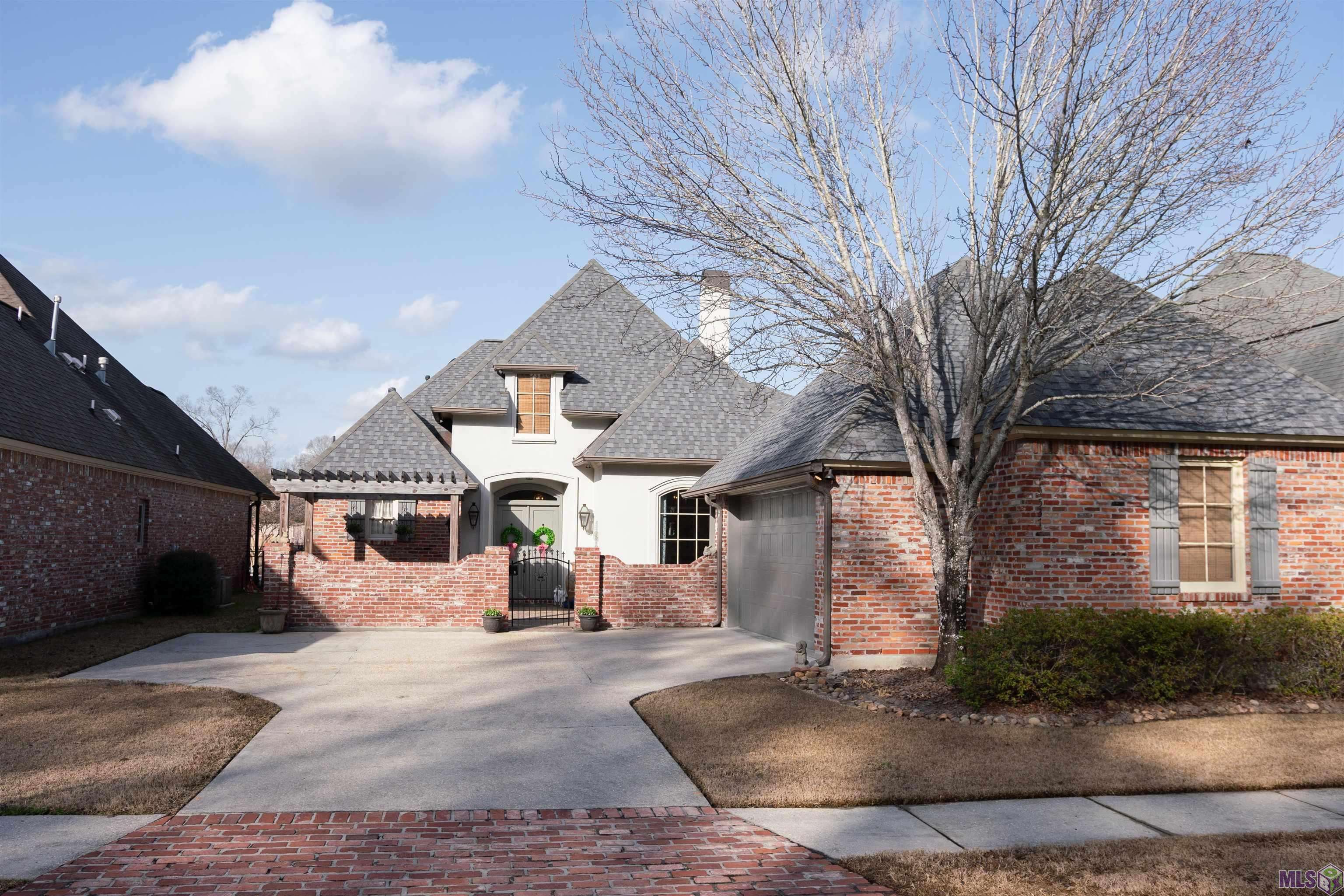 Baton Rouge, LA 70816,19537 S Harrells Ferry Rd