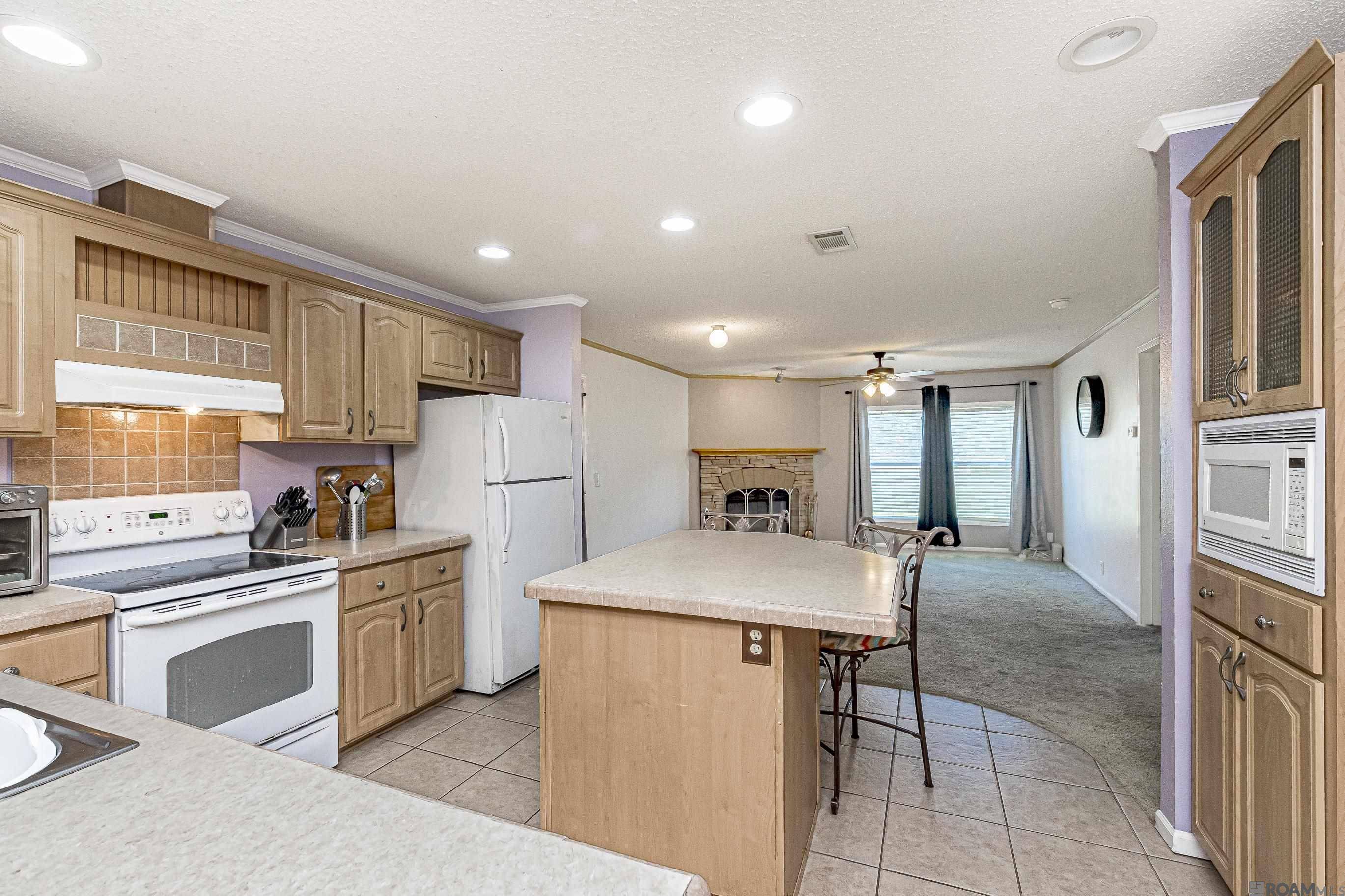 Zachary, LA 70791,9415 Deer Trail Ave