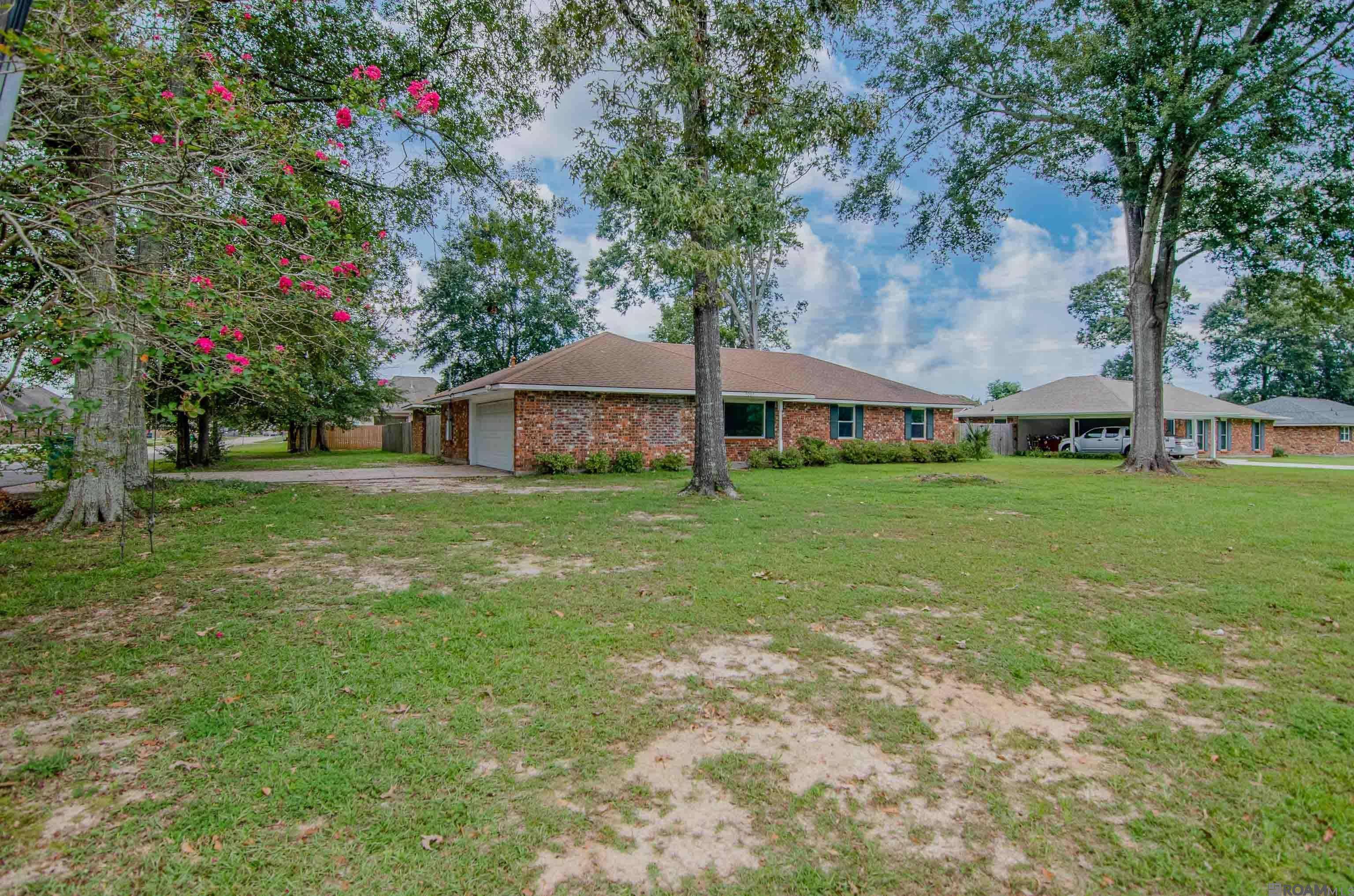 Zachary, LA 70791,5007 Gloria St