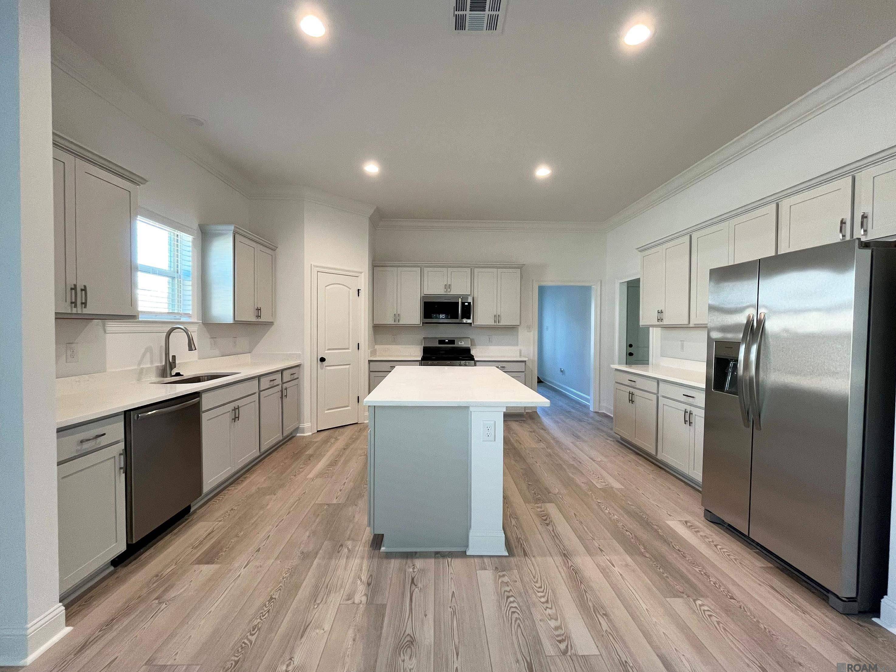 Gonzales, LA 70737,13153 Ducks Landing St