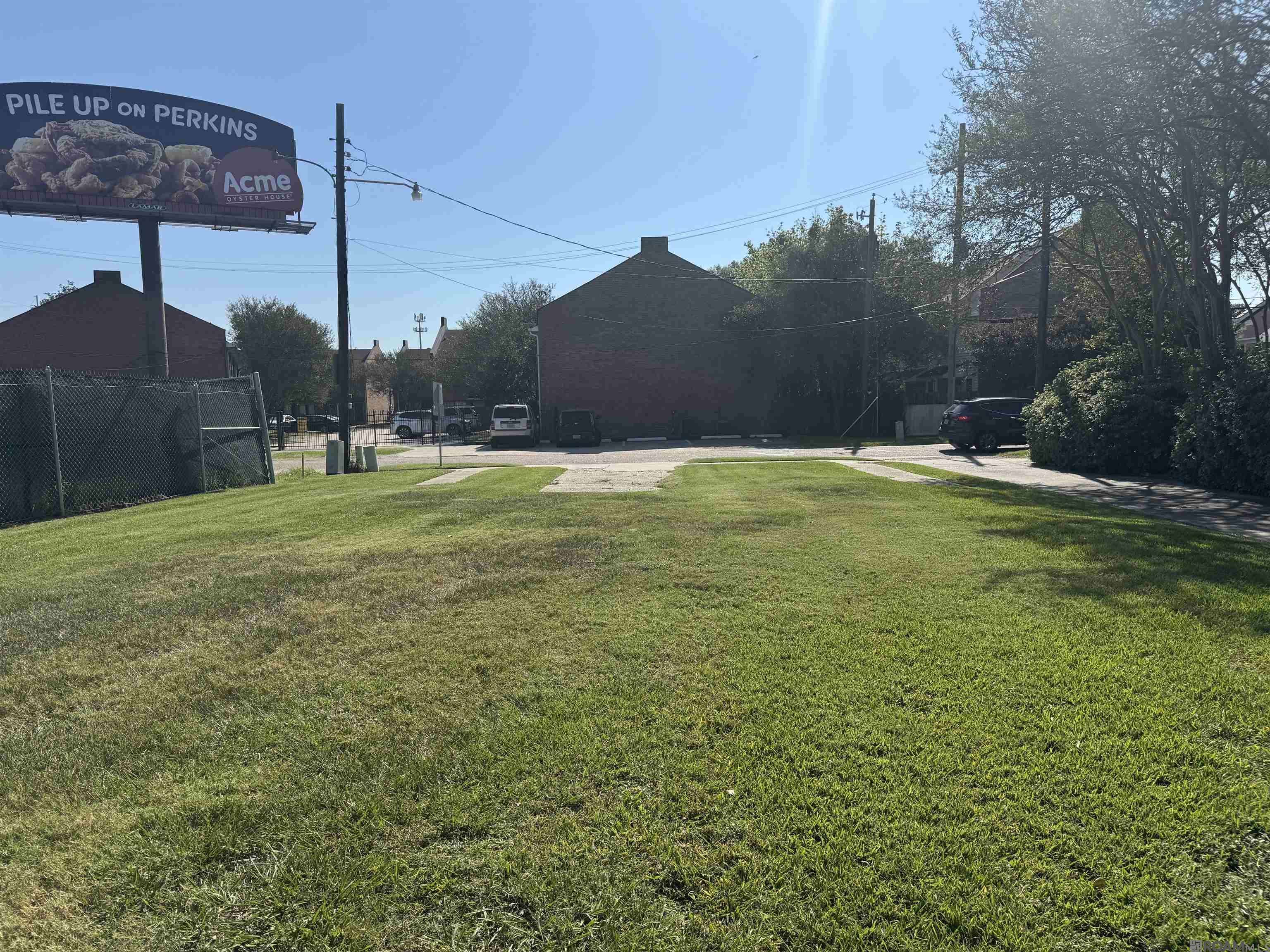 Baton Rouge, LA 70808,2247 Christian St