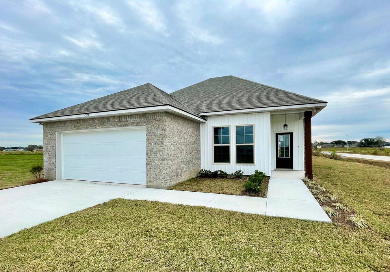 Thibodaux, LA 70301,1325 Tina Street