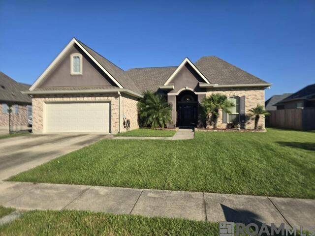 Luling, LA 70070,111 Lake Carolyn Drive