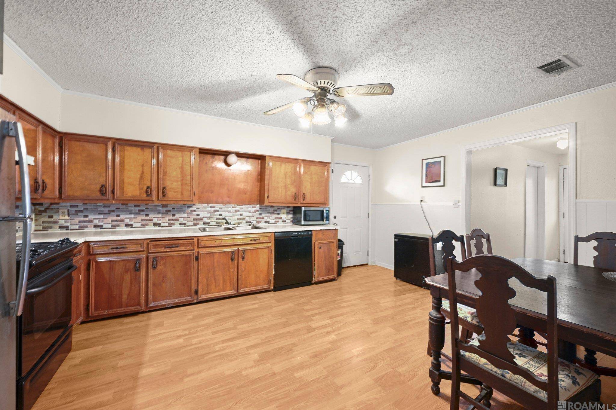 Livingston, LA 70754,29549 Bloss Ave