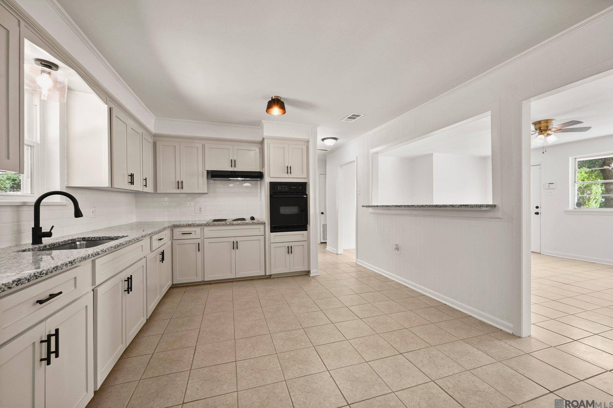 Baton Rouge, LA 70811,4883 Crown Ave