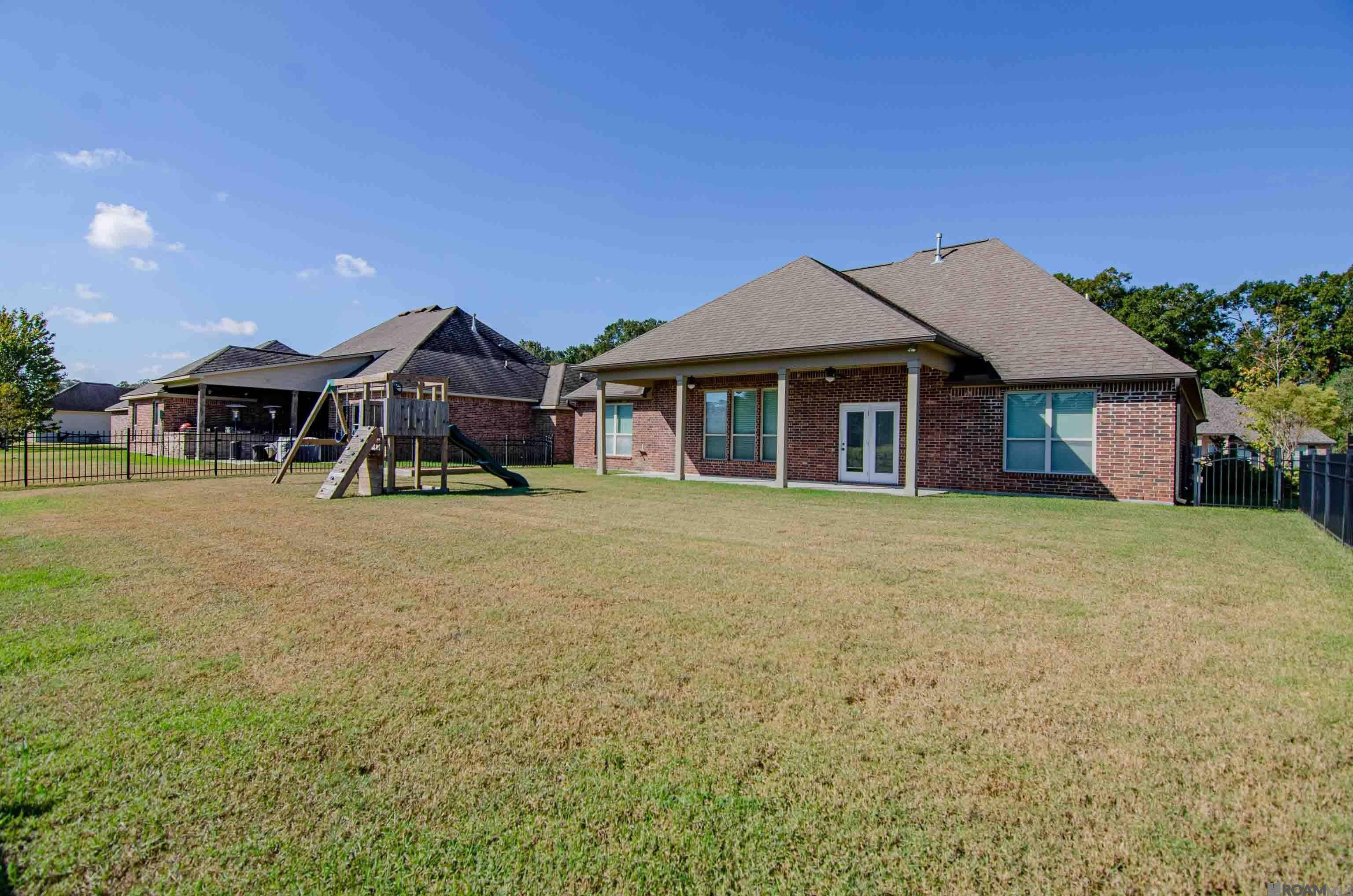 Greenwell Springs, LA 70739,4927 Woodstock Way Dr