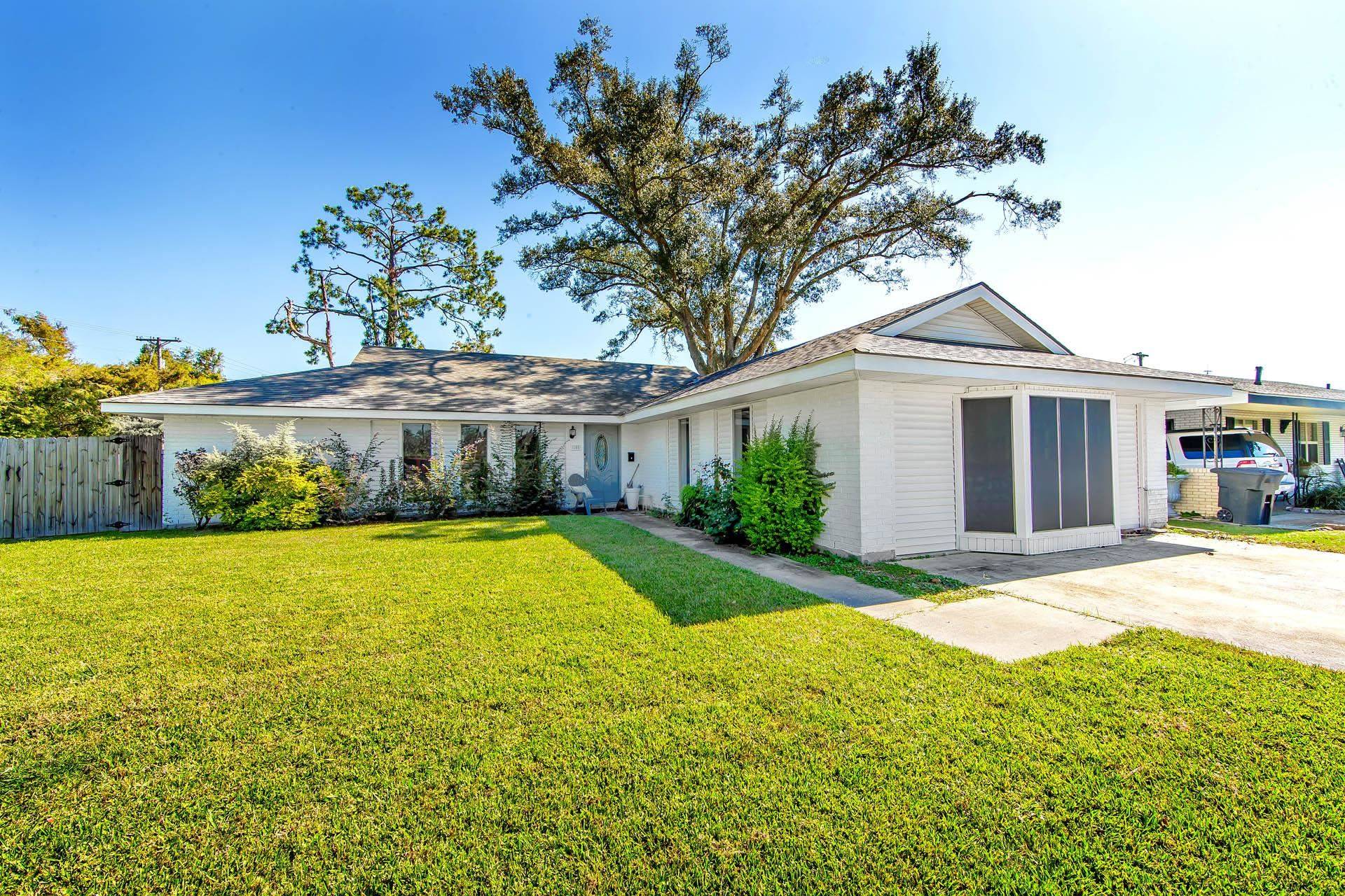 Houma, LA 70360,105 El Paso Boulevard
