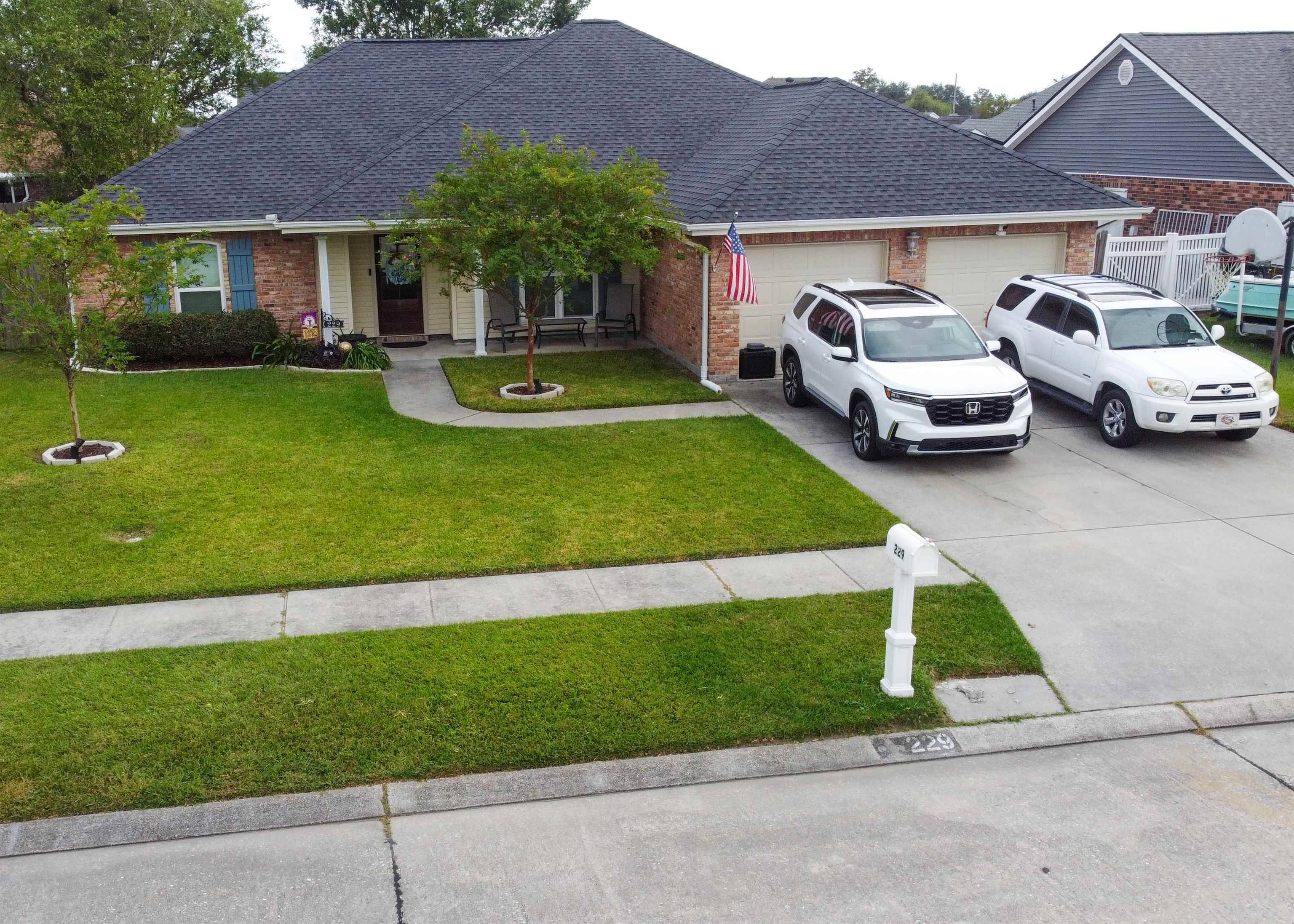 Houma, LA 70360,229 Windward Dr