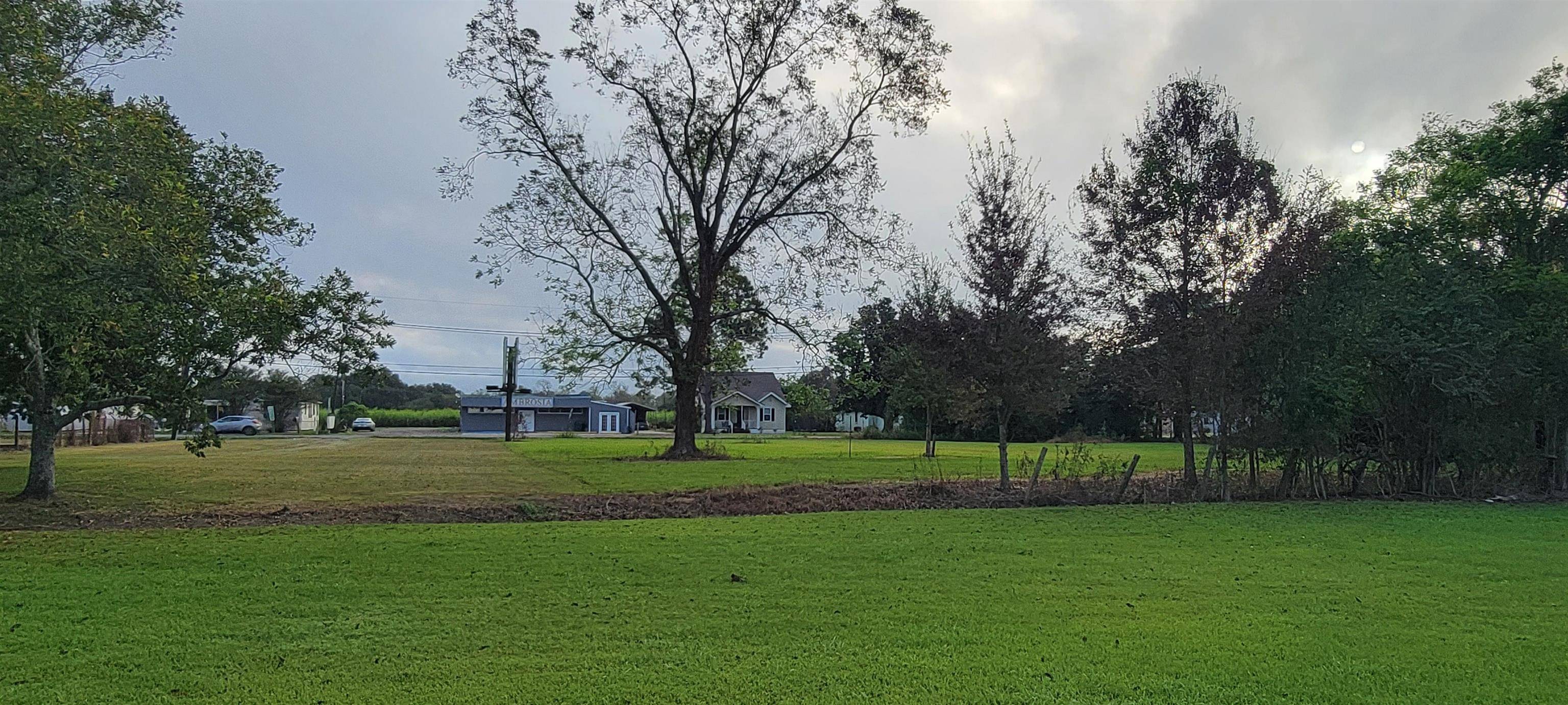 Vacherie, LA 70090,2132 La Hwy 20