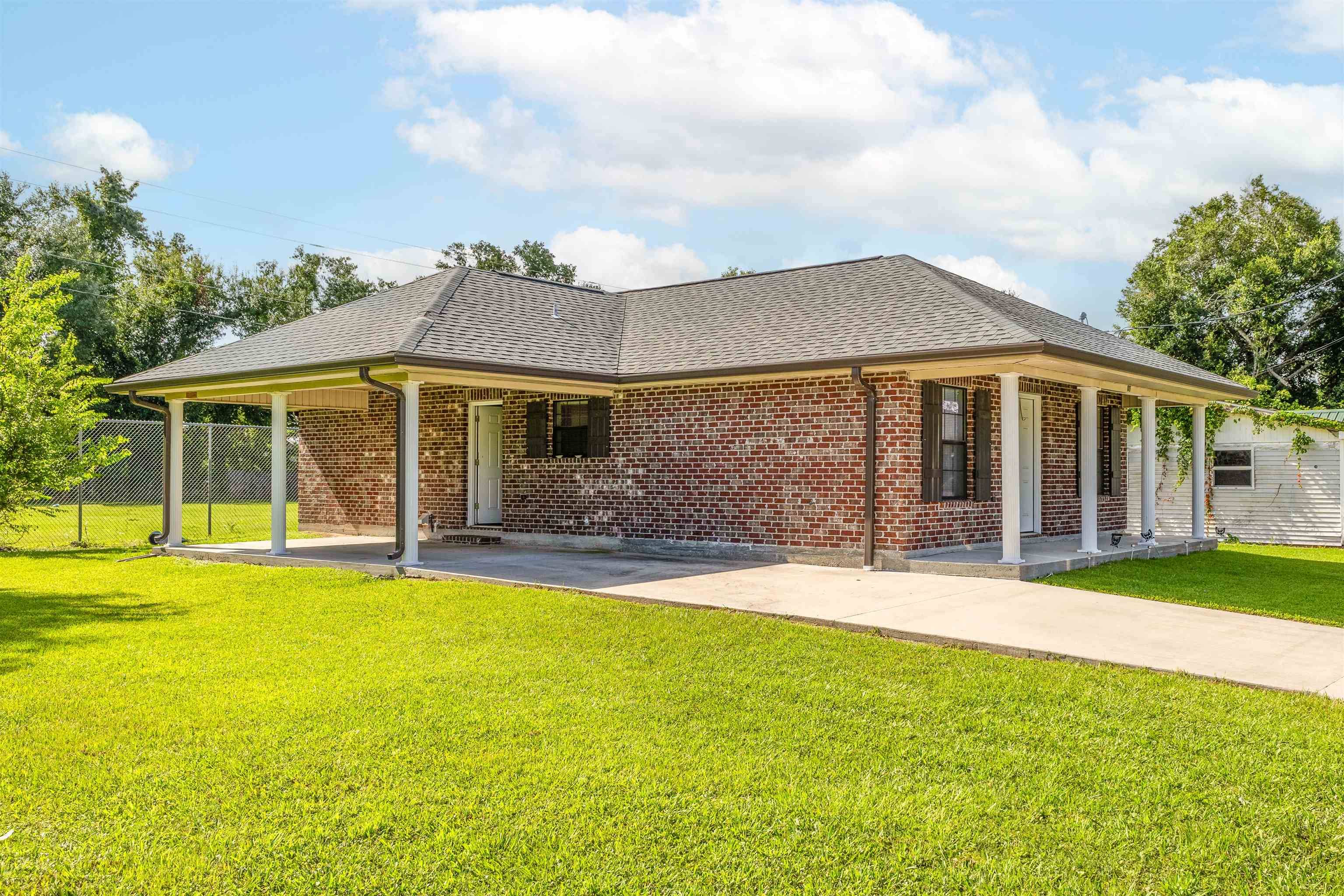 Houma, LA 70363,207 Authement Street