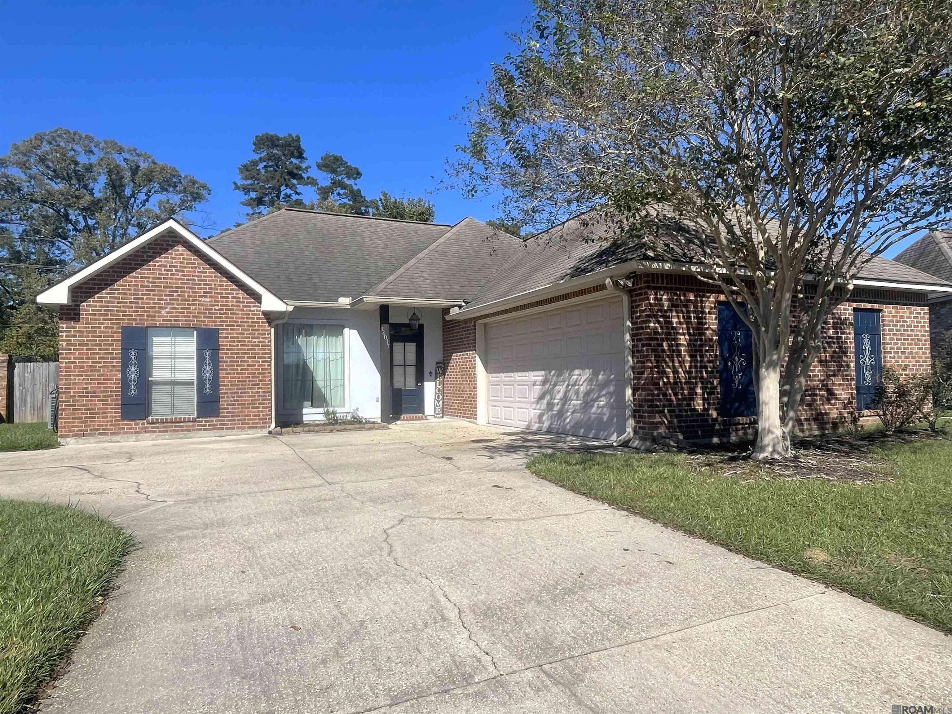 Central, LA 70739,16817 River Birch Ave