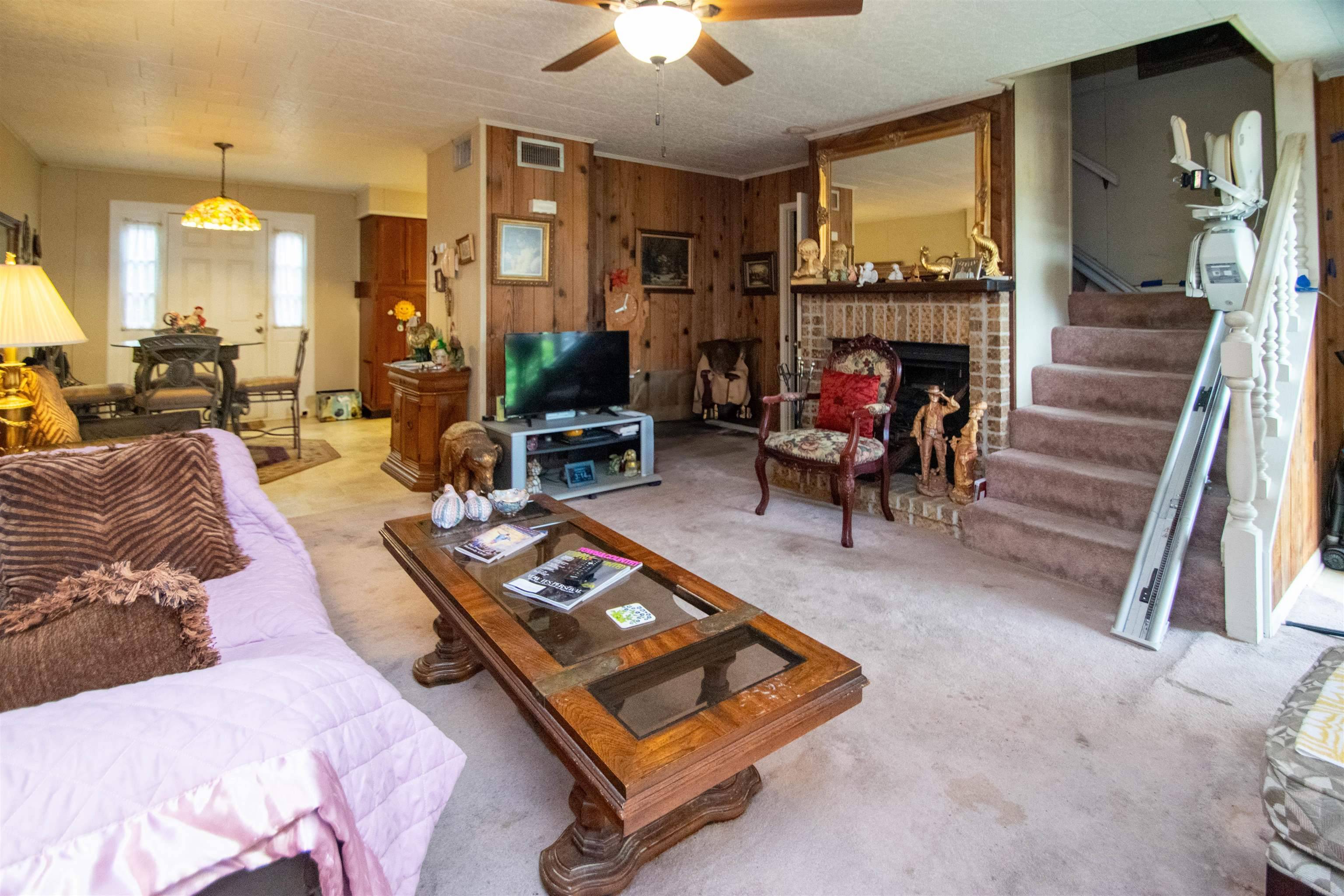 Berwick, LA 70342,203 Jones St ##10