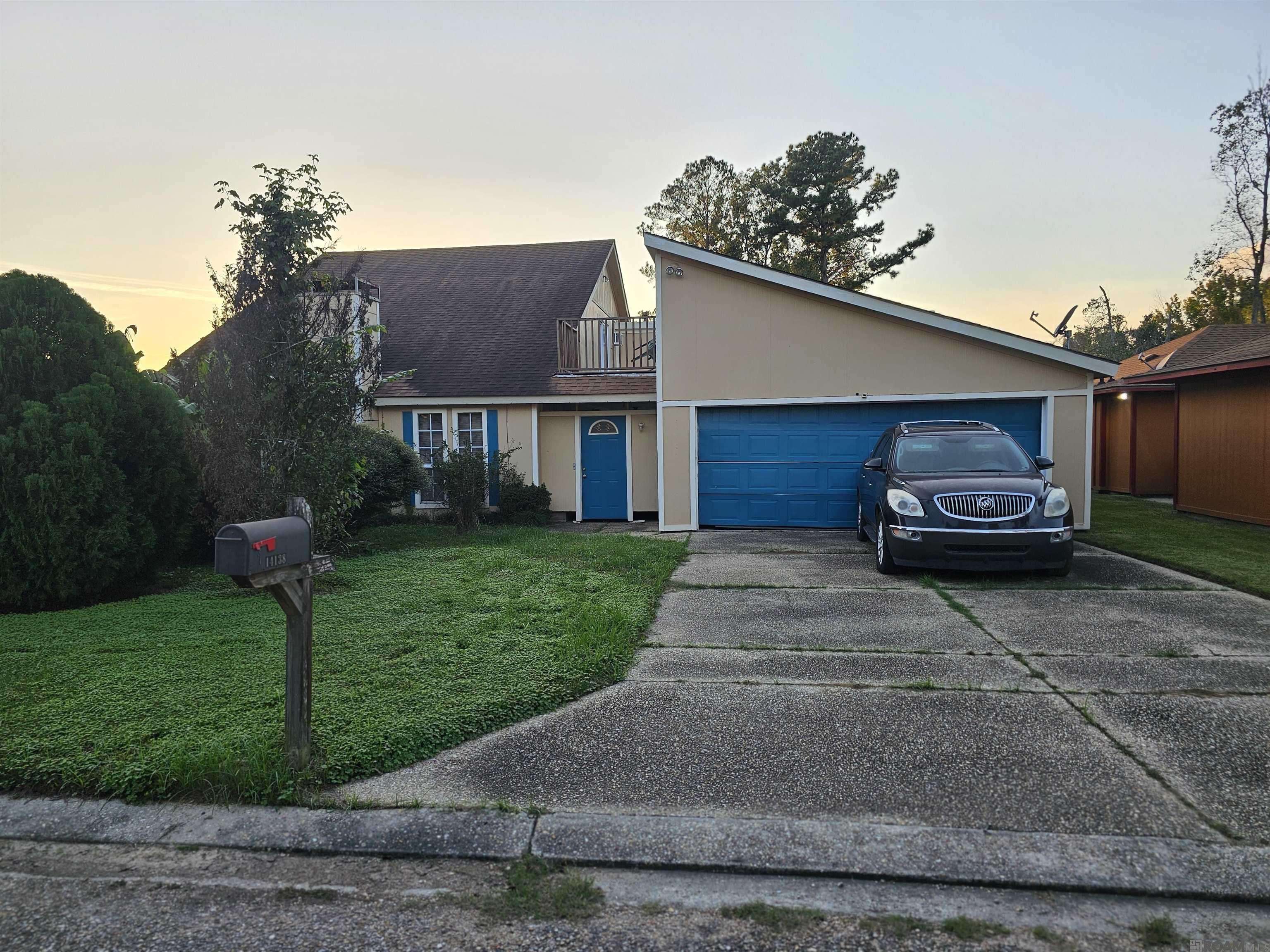 Saint George, LA 70817,14138 Pinehurst Ave