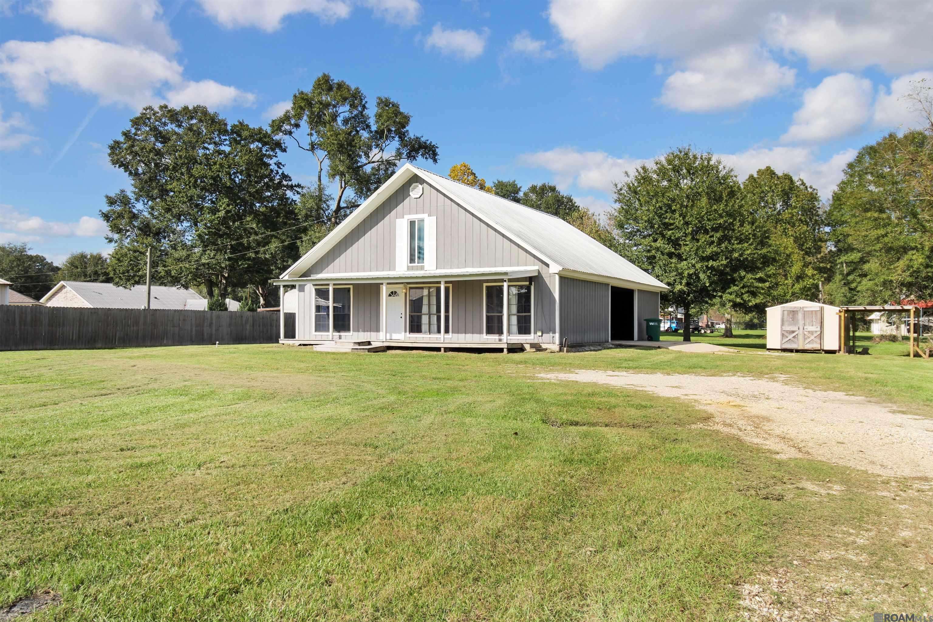 Walker, LA 70785,32268 Briarwood Dr