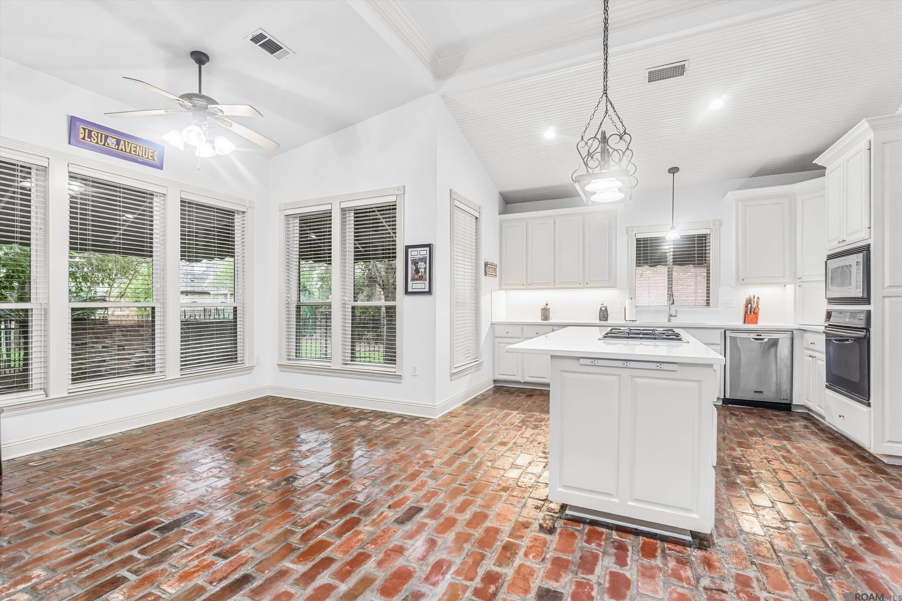 Gonzales, LA 70737,40245 Swan Cir