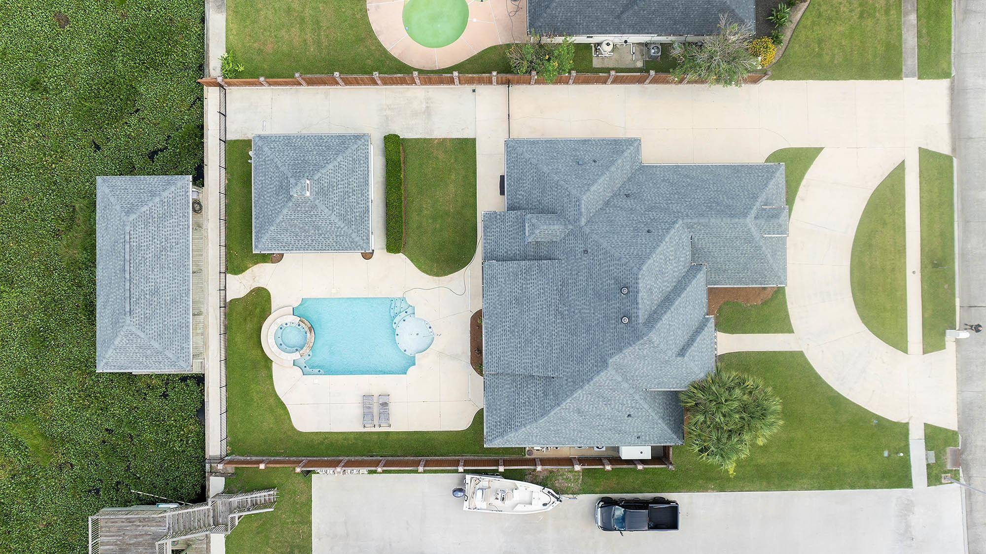 Houma, LA 70360,338 Tulip Dr