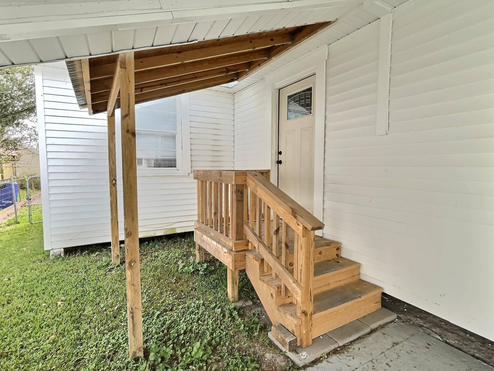 Thibodaux, LA 70301,516 Cypress Street