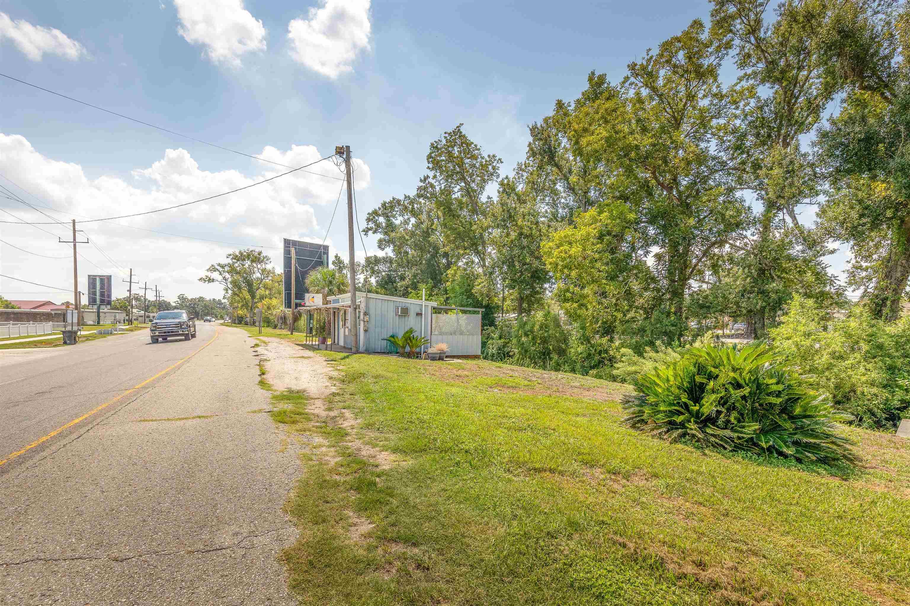 Gray, LA 70359,4266 West Park Avenue