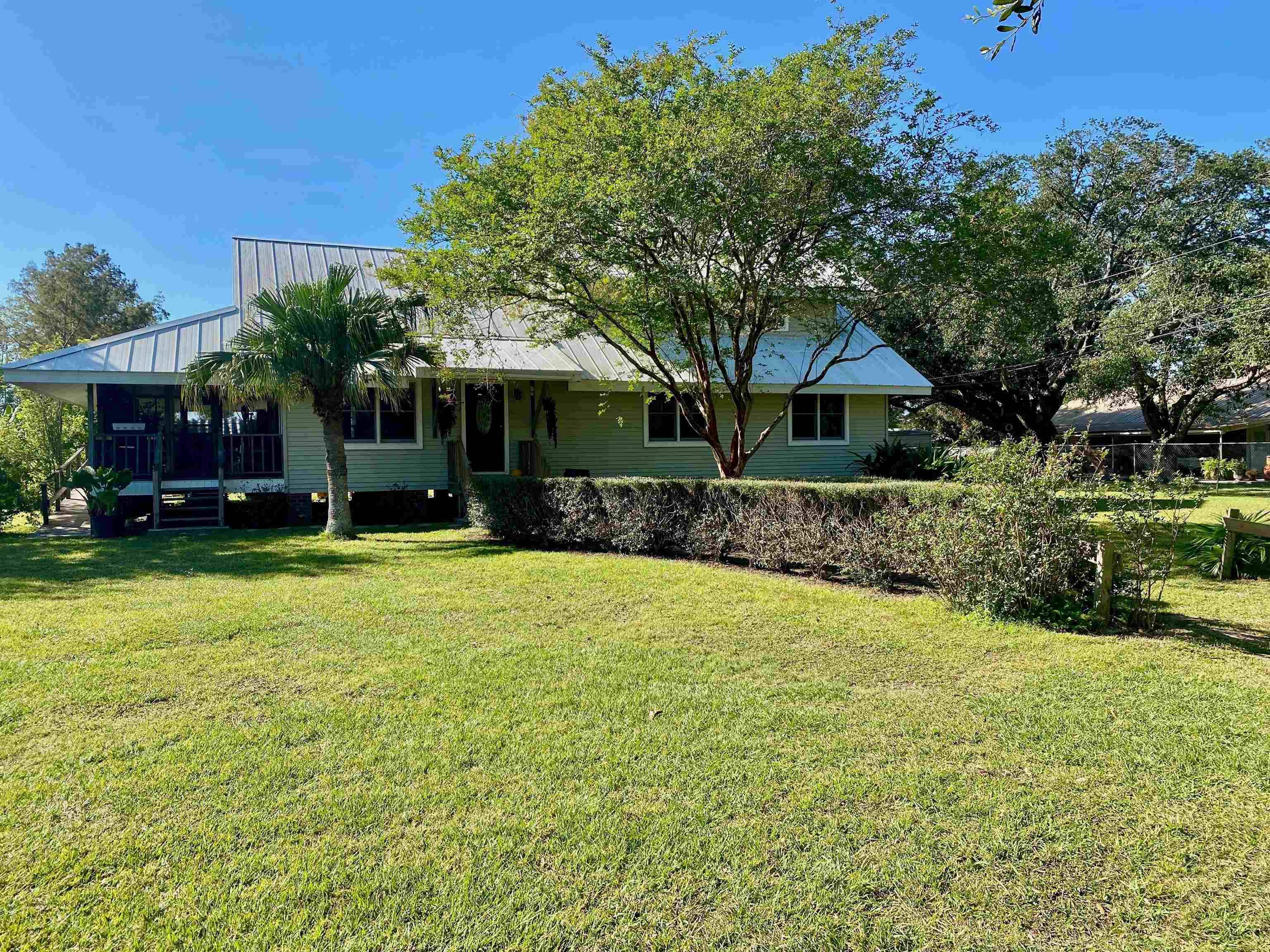 Larose, LA 70373,131 Virginia St