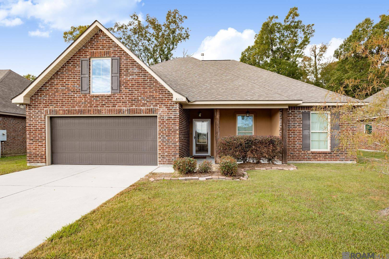 Zachary, LA 70791,6369 Honey Locust Blvd