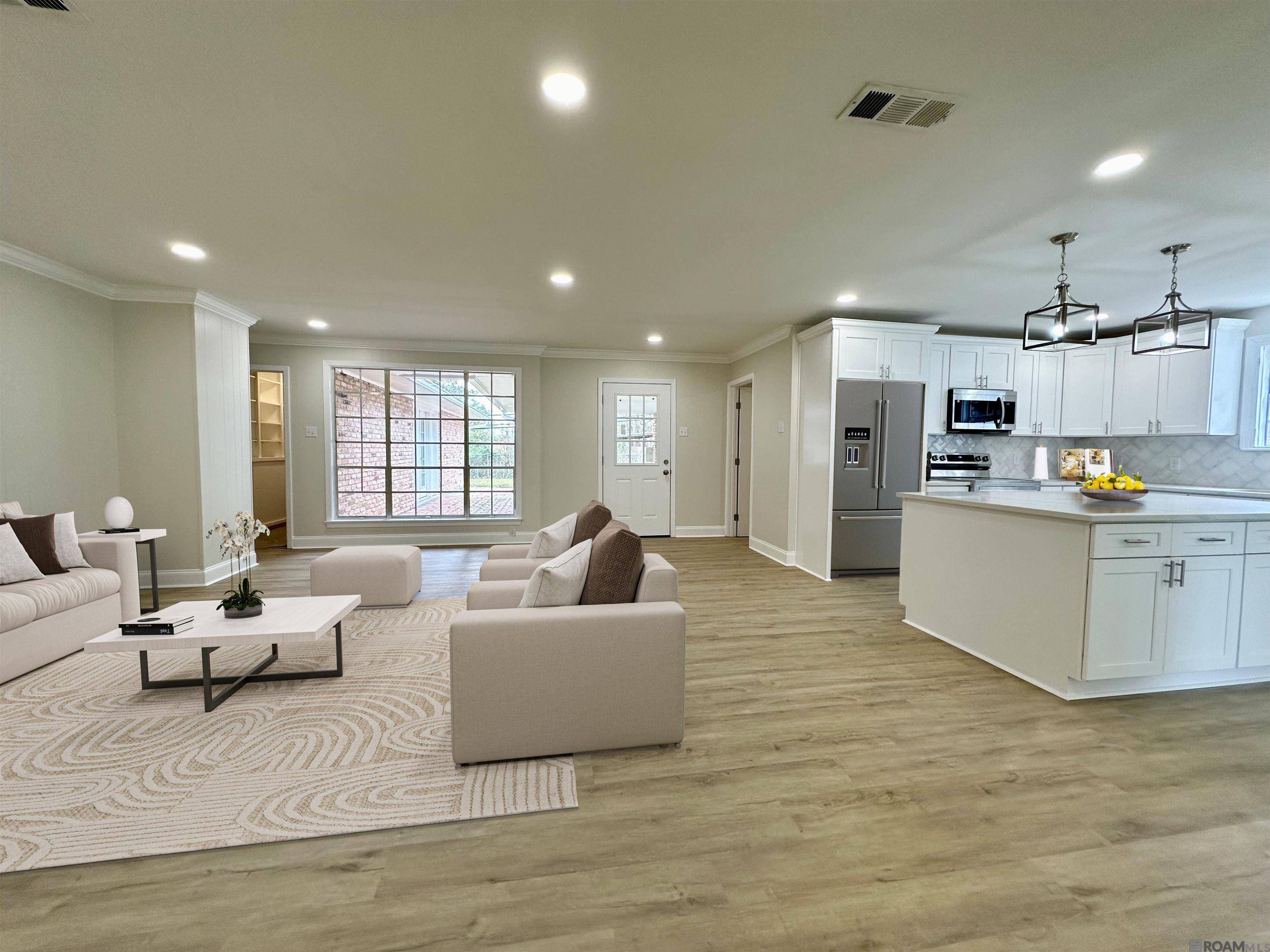Baton Rouge, LA 70806,879 Chevelle Dr