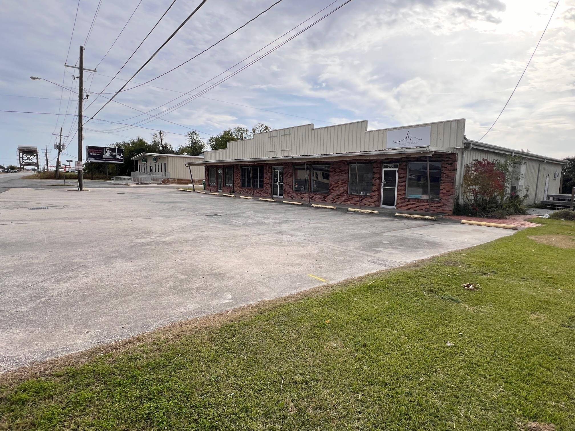 Lockport, LA 70374,5710 Highway 1