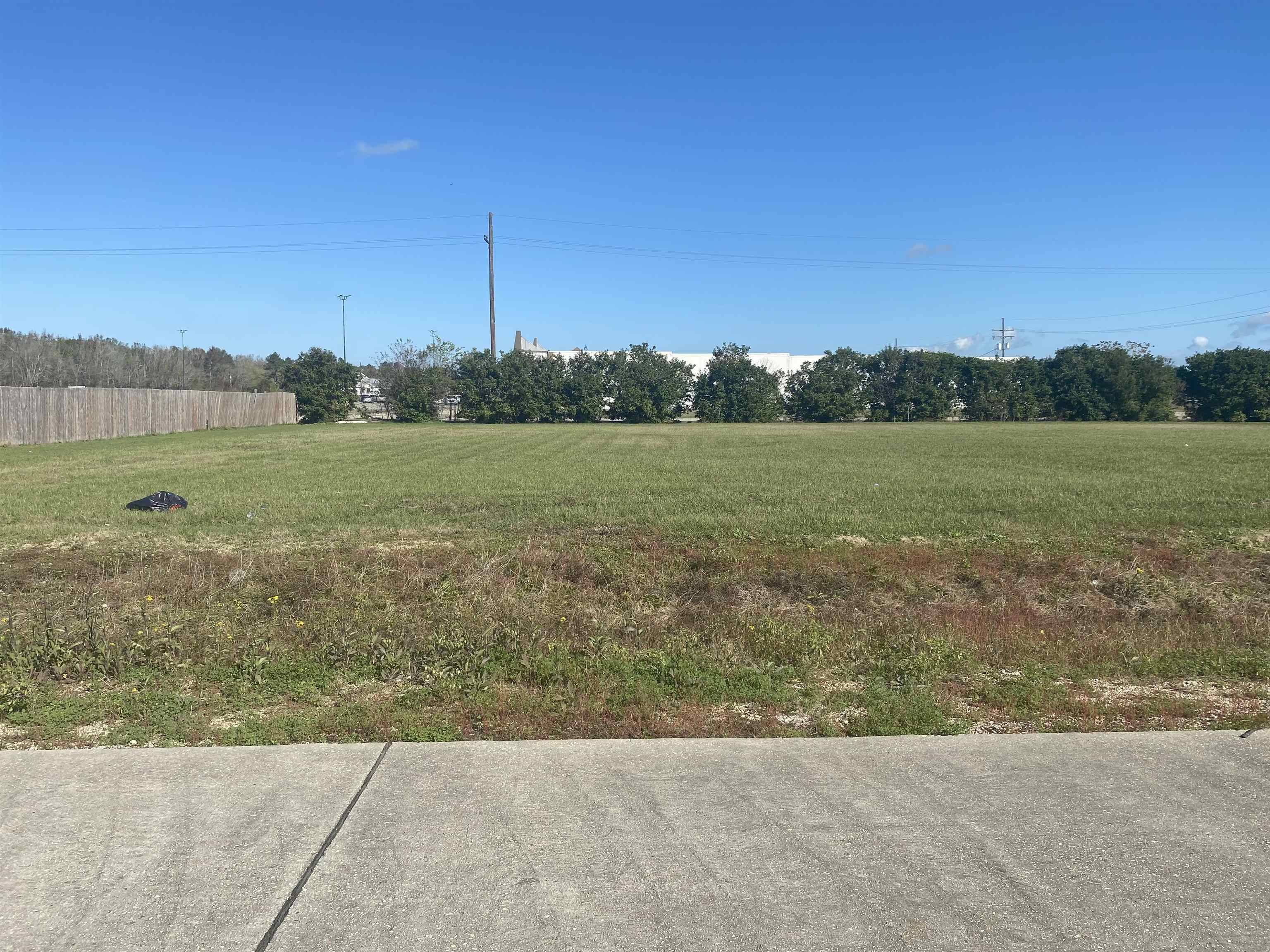 Plattenville, LA 70393,121 Lillian Dr