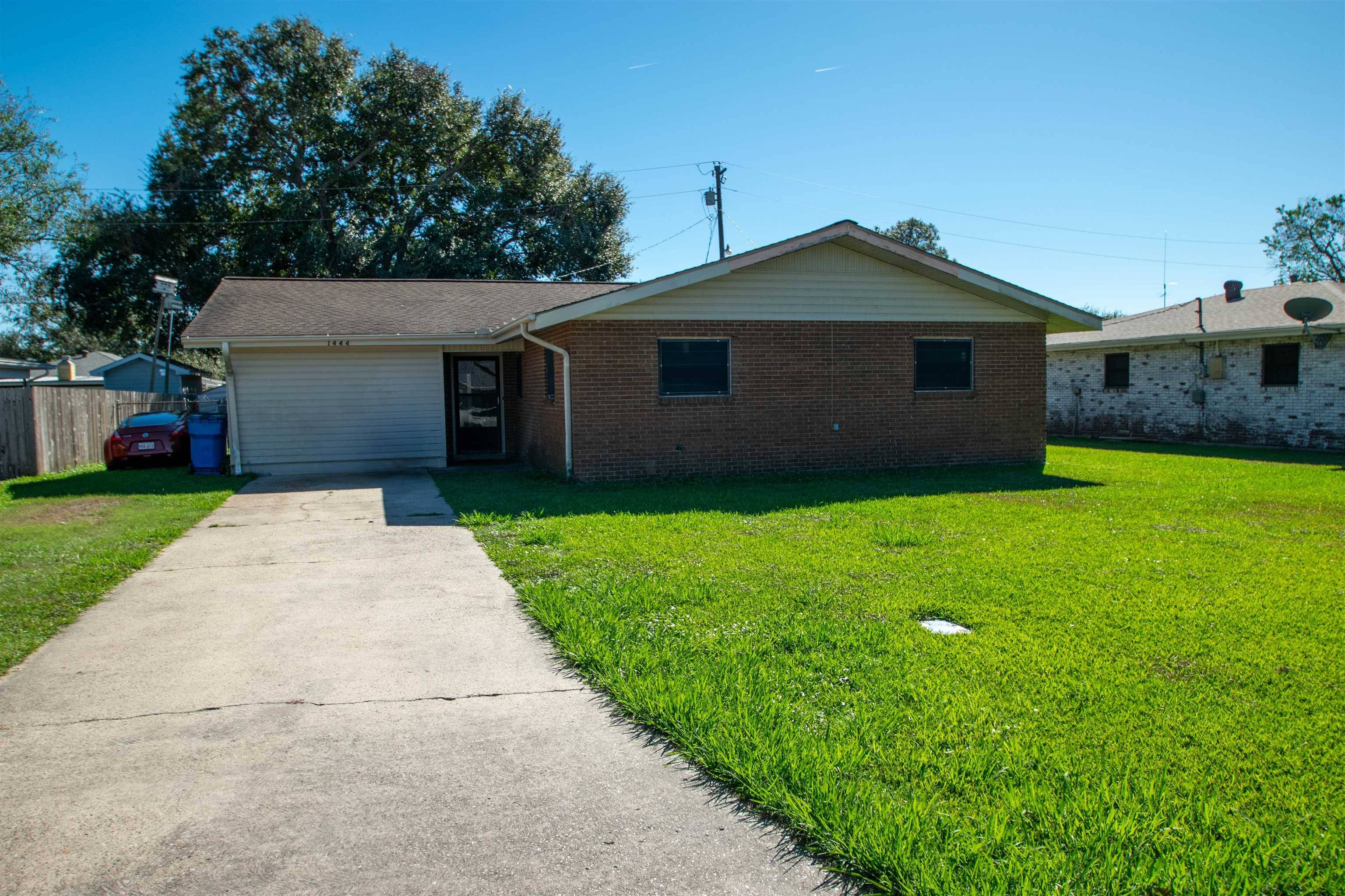 Morgan City, LA 70380,1444 Fairmont Avenue