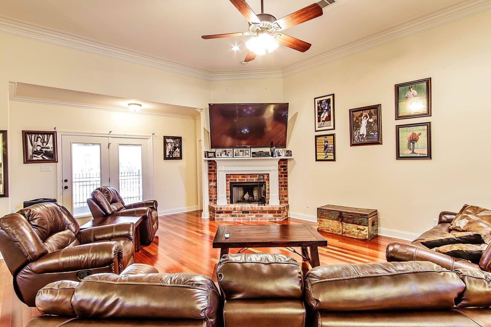 Houma, LA 70360,272 Tulip Dr