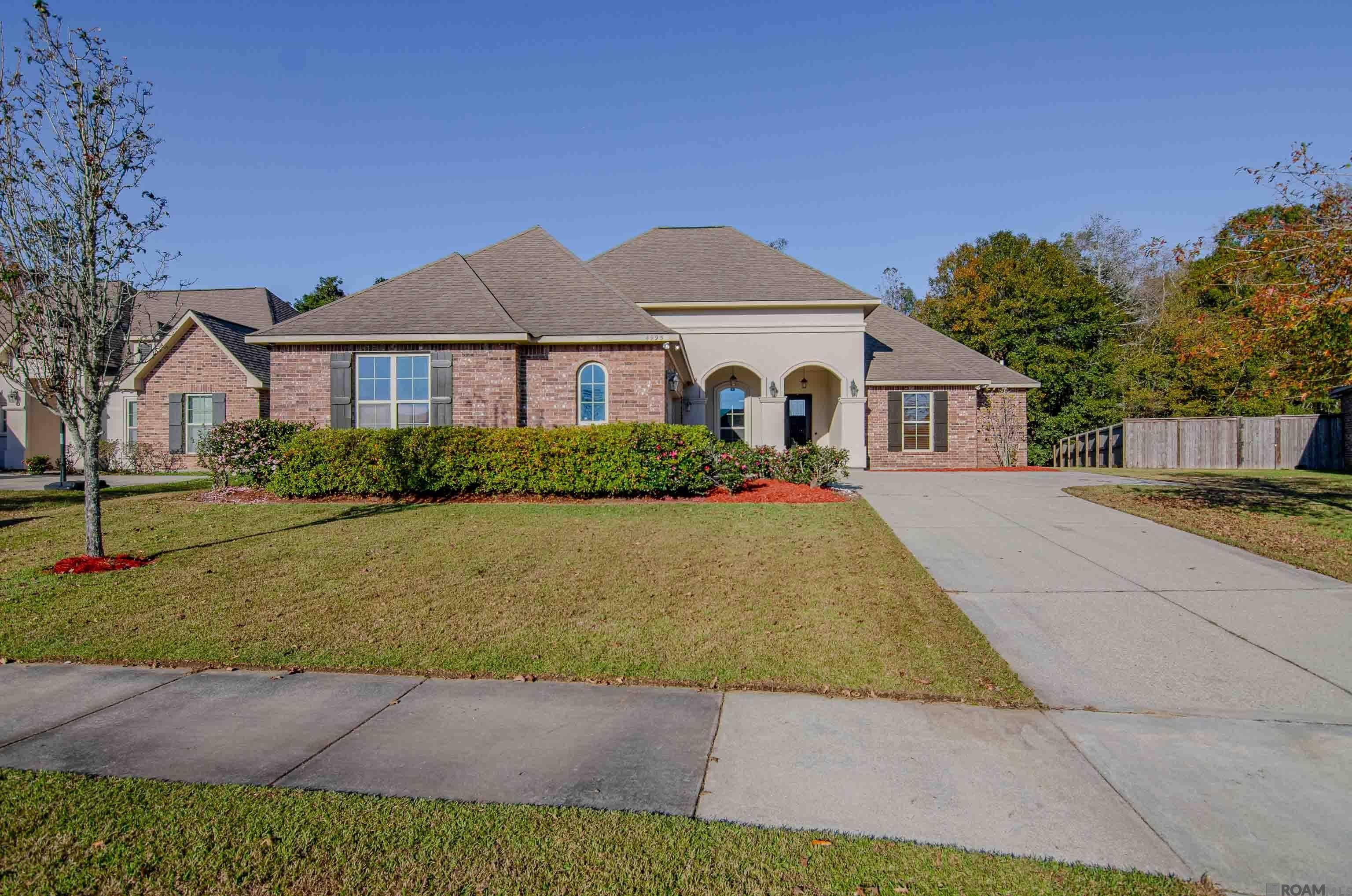 Greenwell Springs, LA 70739,4995 Harbor Ln