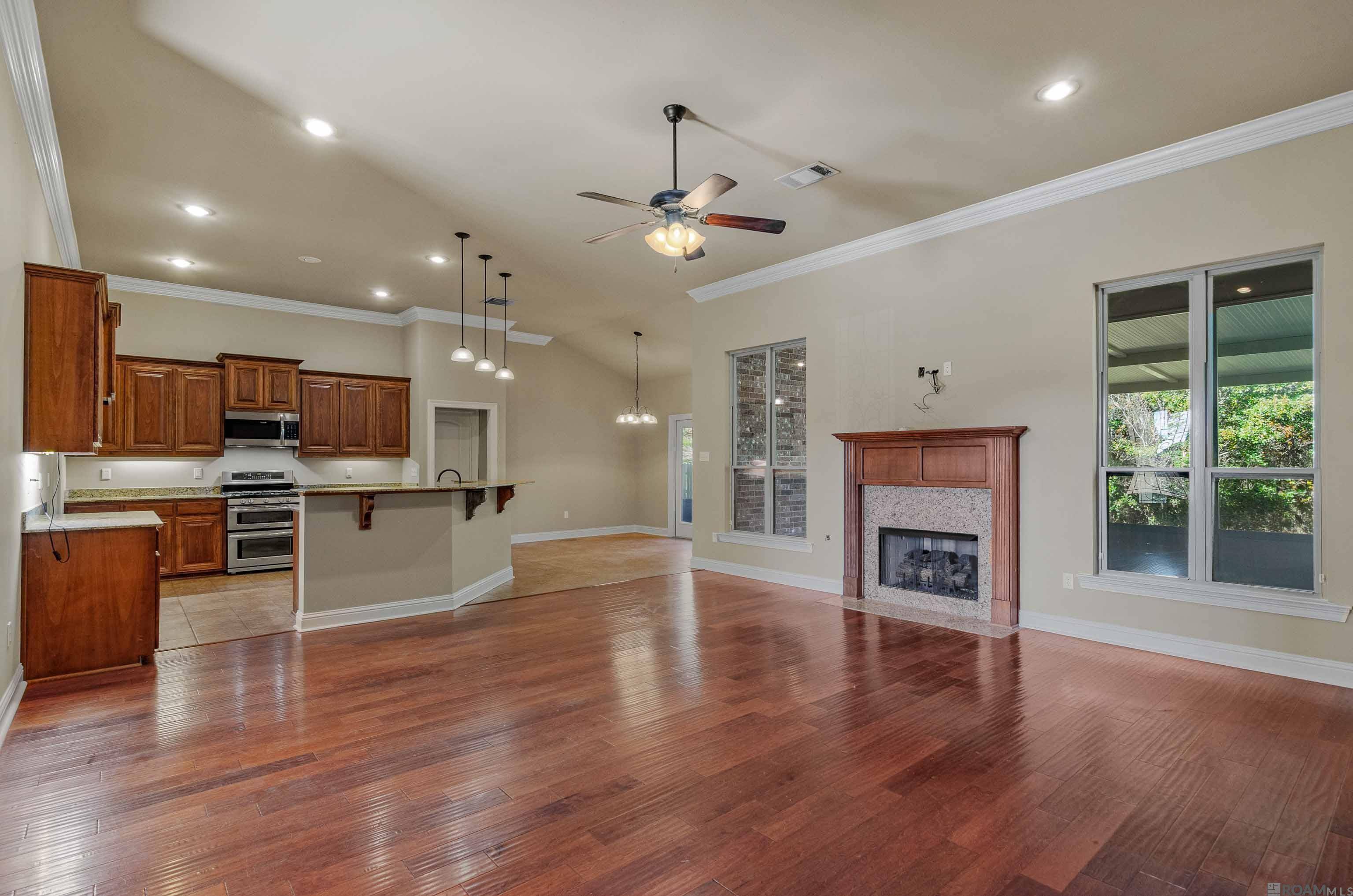 Greenwell Springs, LA 70739,4995 Harbor Ln