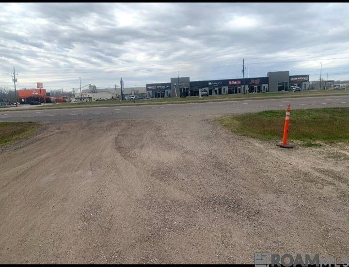 Prairieville, LA 70769,17348 Airline Hwy