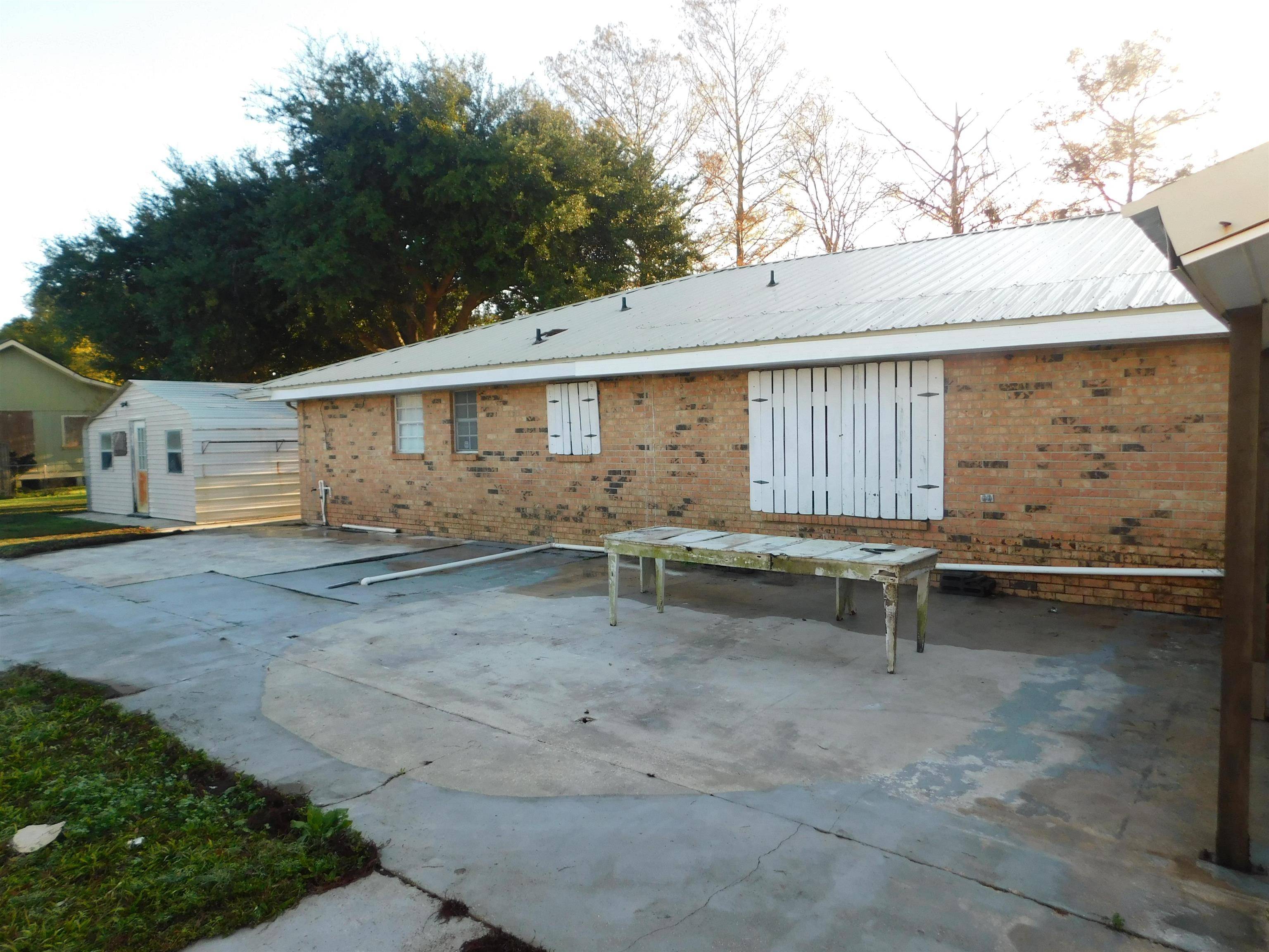 Larose, LA 70373,373 Chester Lee Street