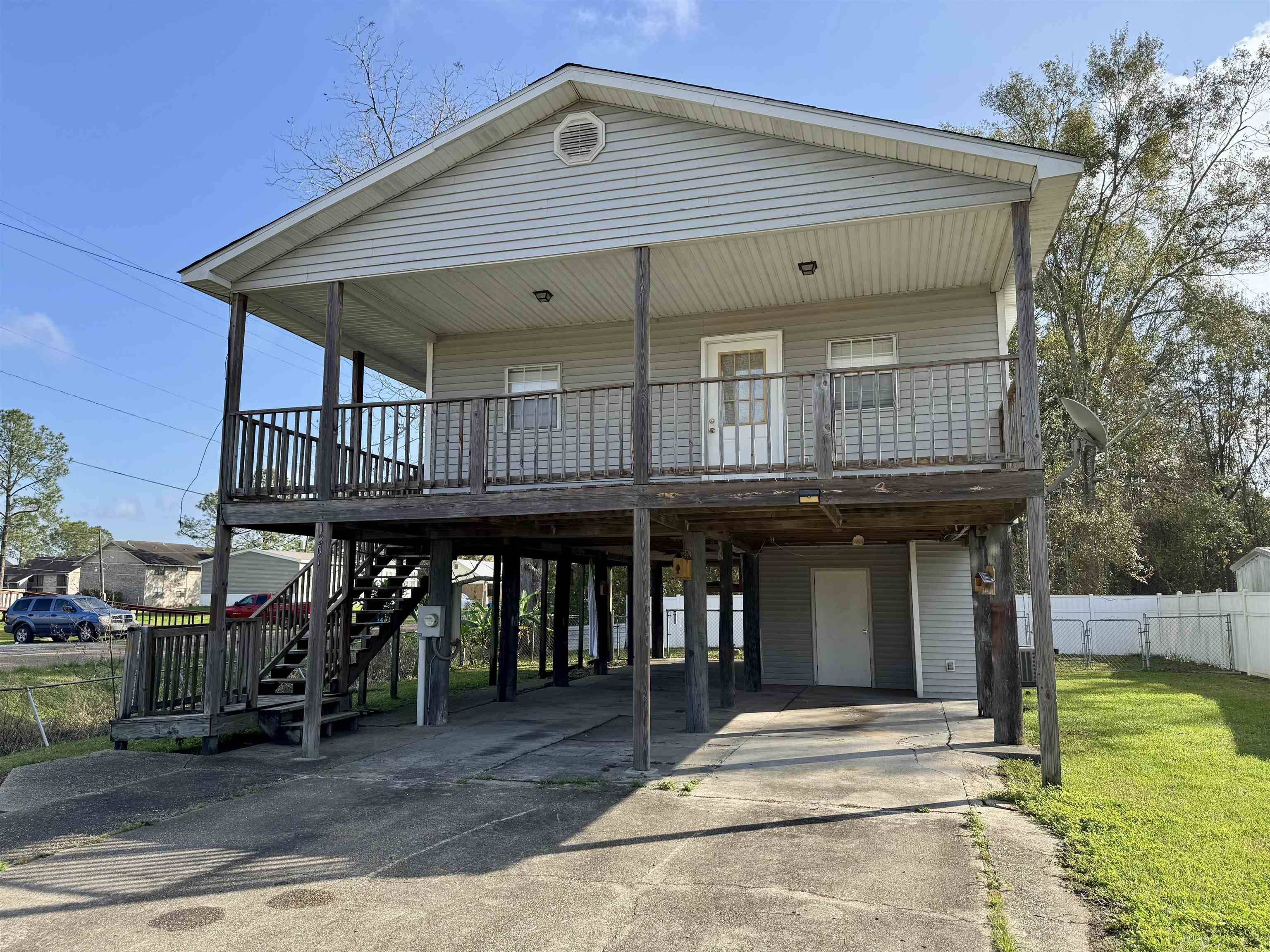 Franklin, LA 70538,1201 Theresa St