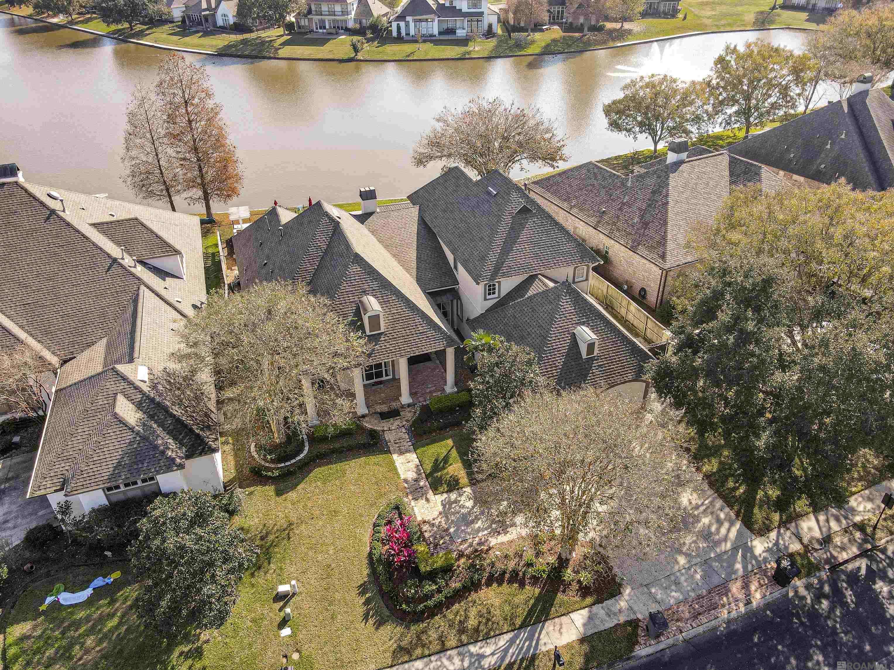 Baton Rouge, LA 70810,303 Grand Lakes Dr