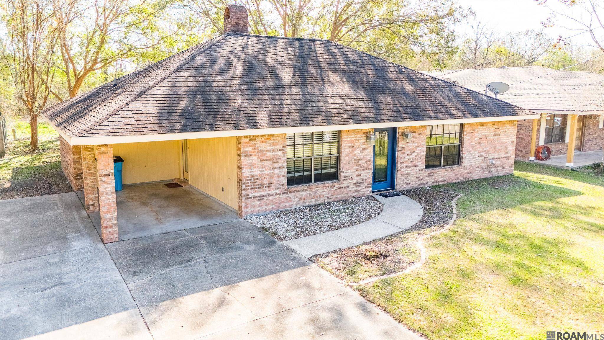 Patterson, LA 70392,227 Laura Dr