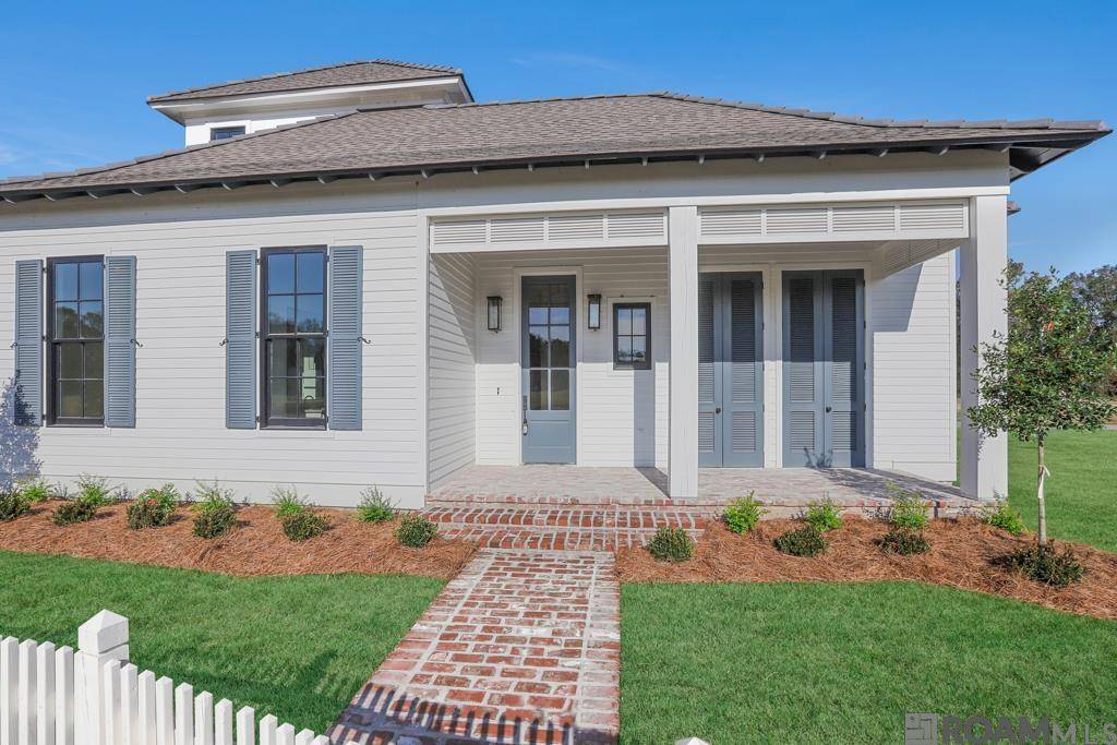 Baton Rouge, LA 70820,2817 Courtyard Ln