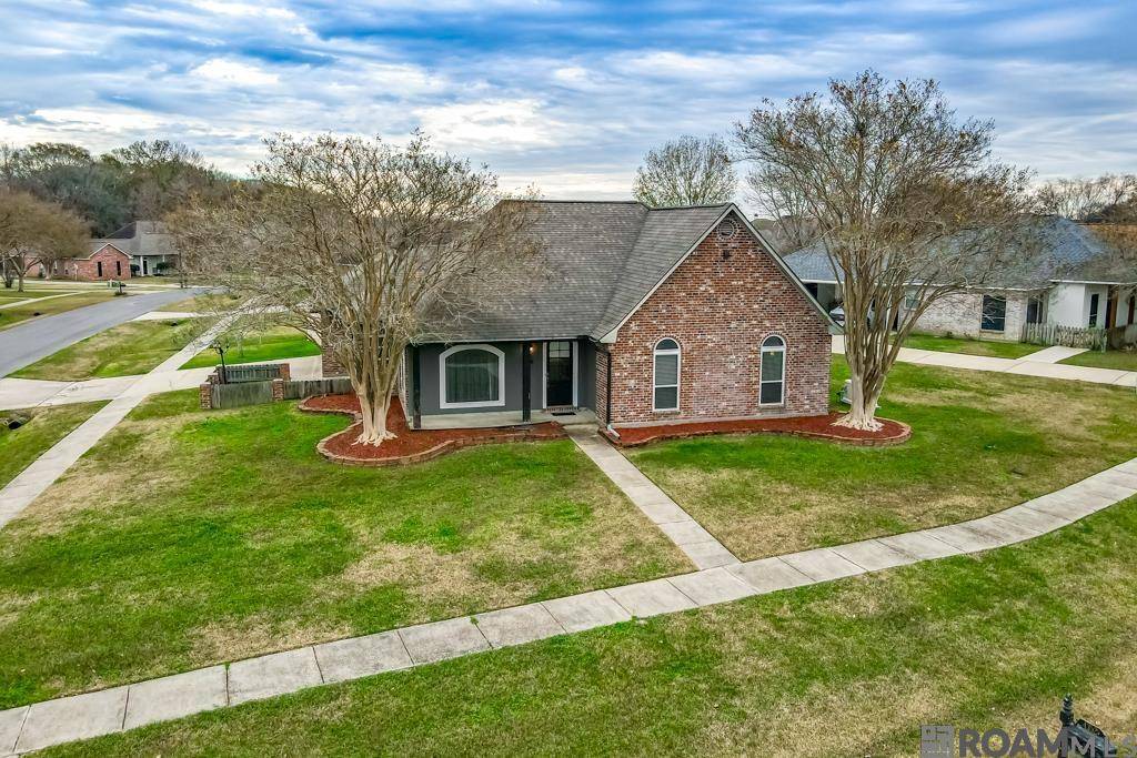 Zachary, LA 70791,4352 Spring Hollow Ct